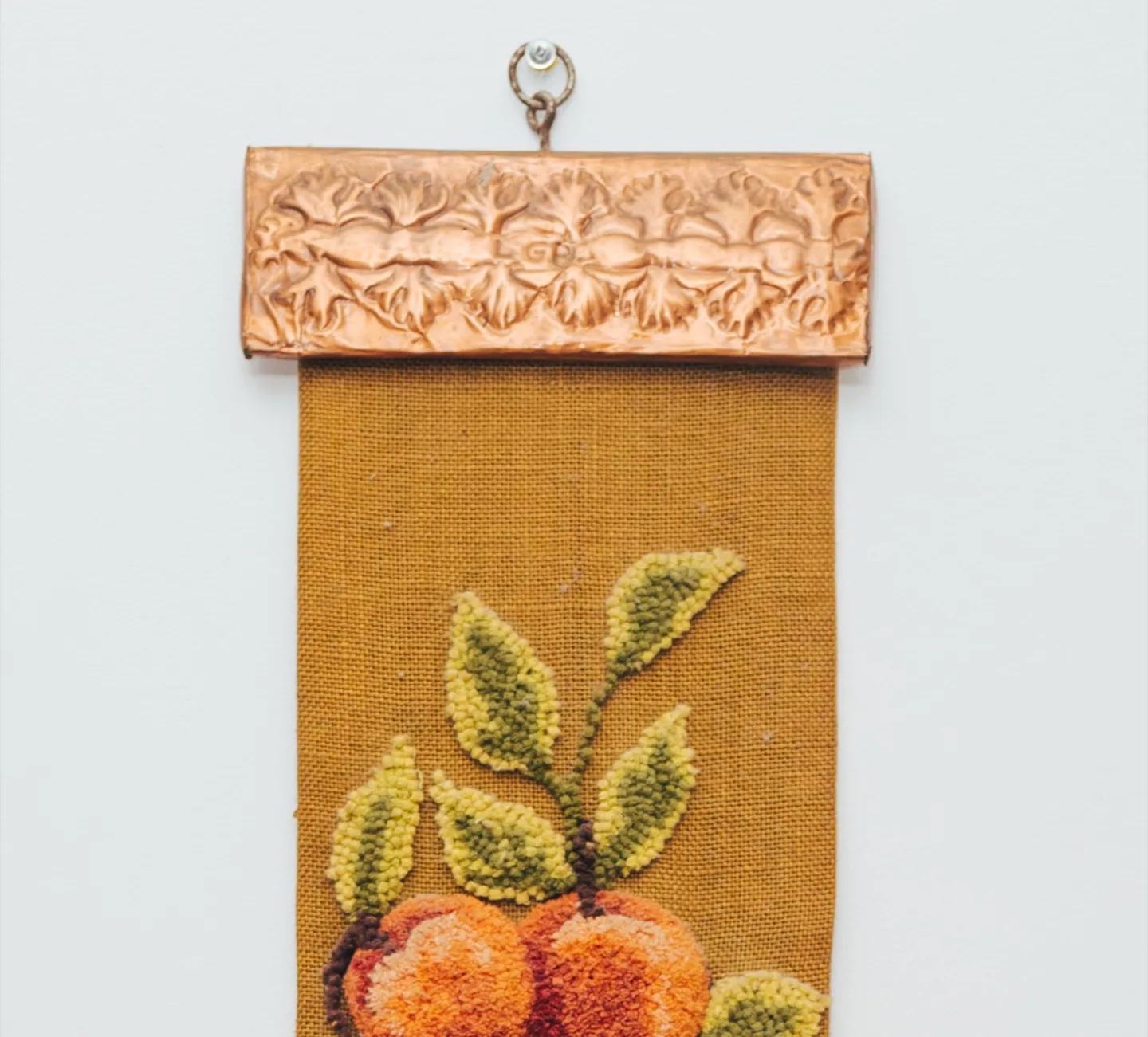 Vintage Embroidered Fruit Tapestry 🤎 image indicator(3)