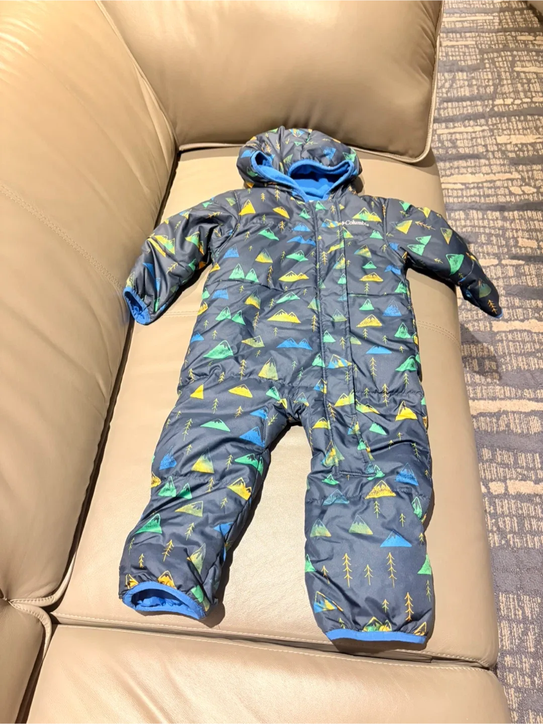 Columbia Baby Snowsuit - Size 18-24 Months image indicator(4)