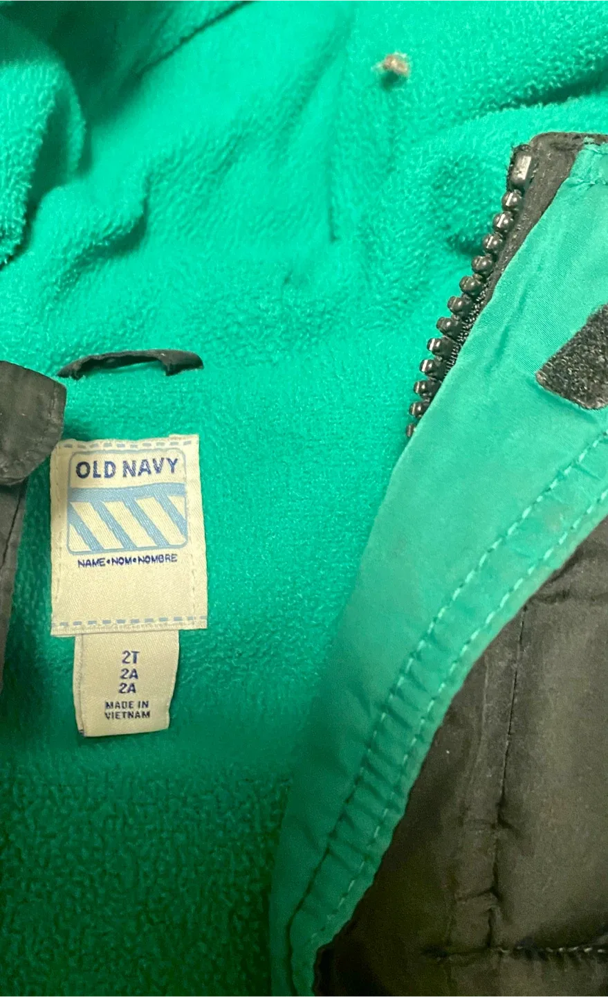2t- Old Navy Black & Green Puffer Jacket image indicator(3)