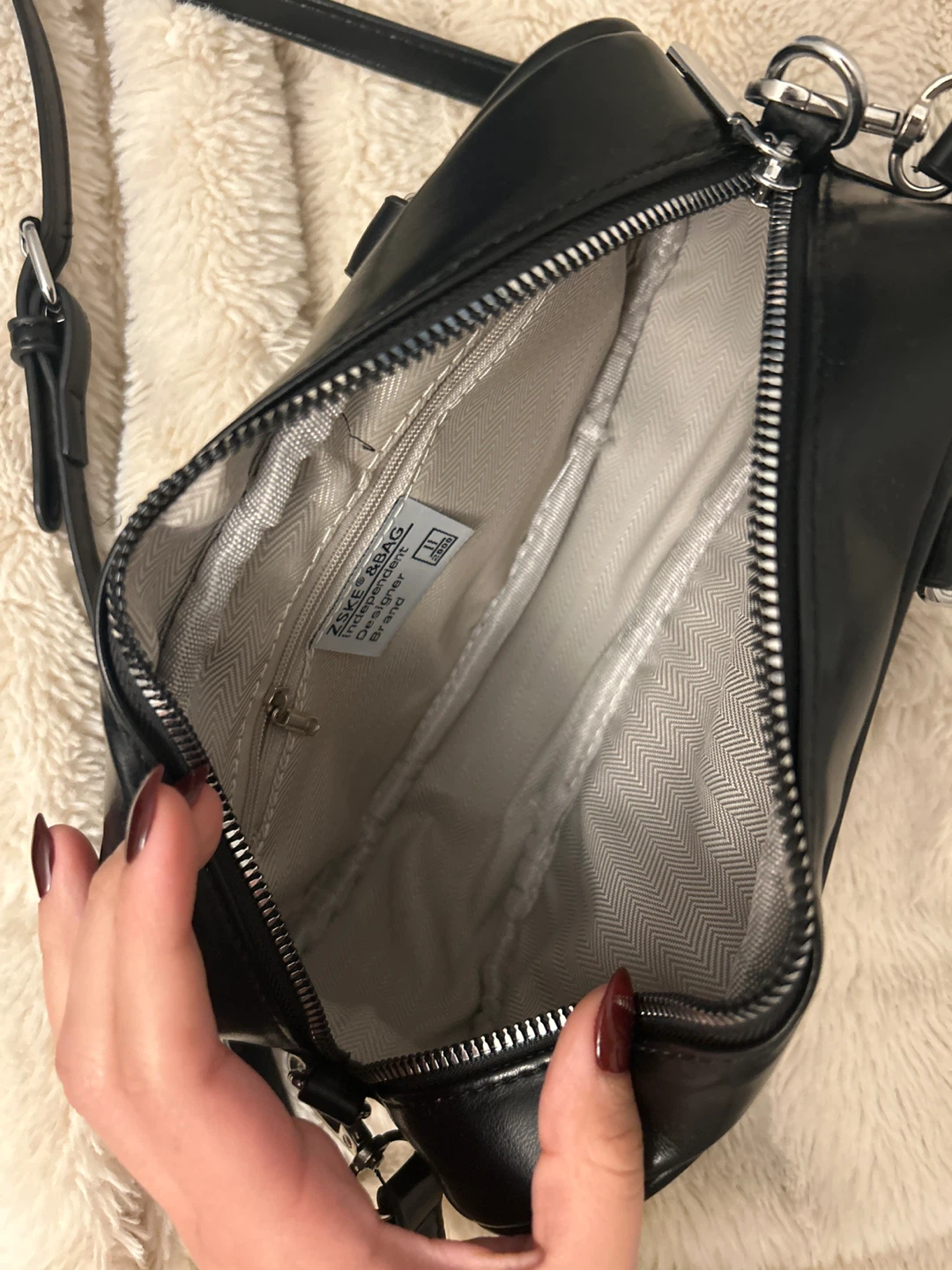 Zeke Bag Designer Brand Black Purse - photo 2