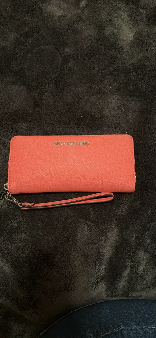 Michael Kors jet set travel Wallet, coral