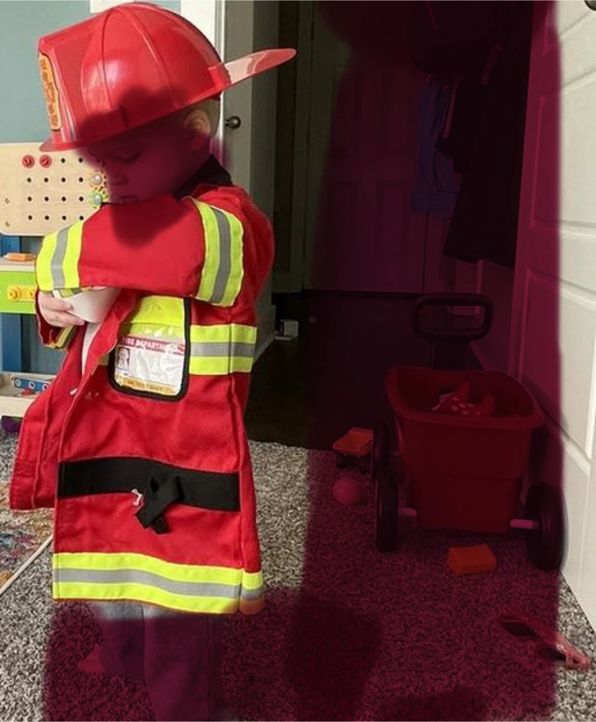 Black+Decker Fireman Chief Role Play Helmet - photo 2