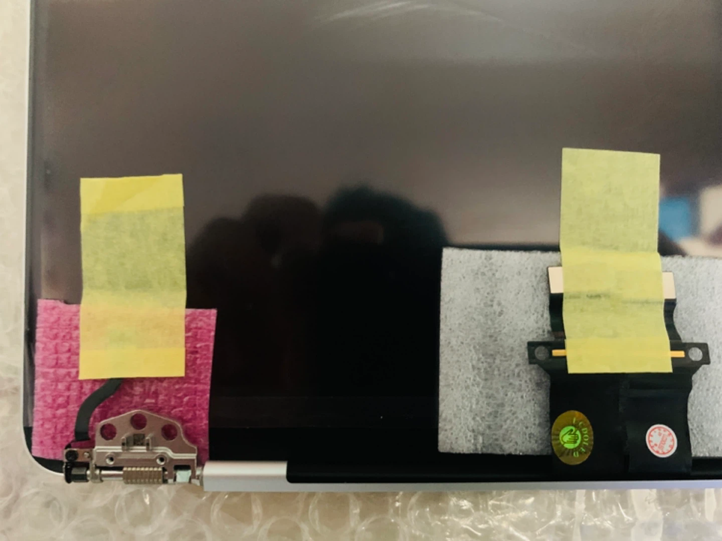 Apple LCD Screen Display Assembly for 14" MacBook Pro A2442 - photo 3