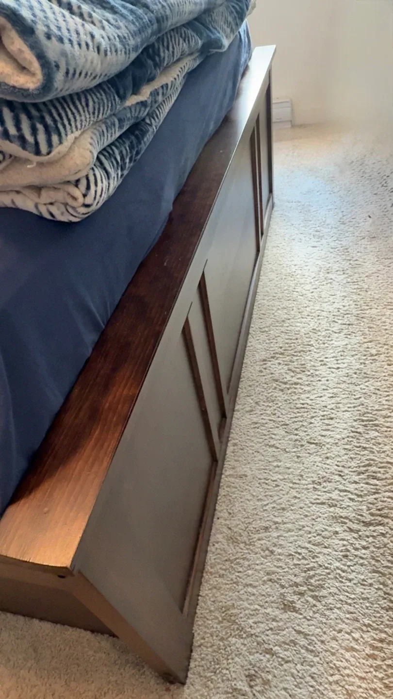 Queen Size Storage Bed image indicator(2)