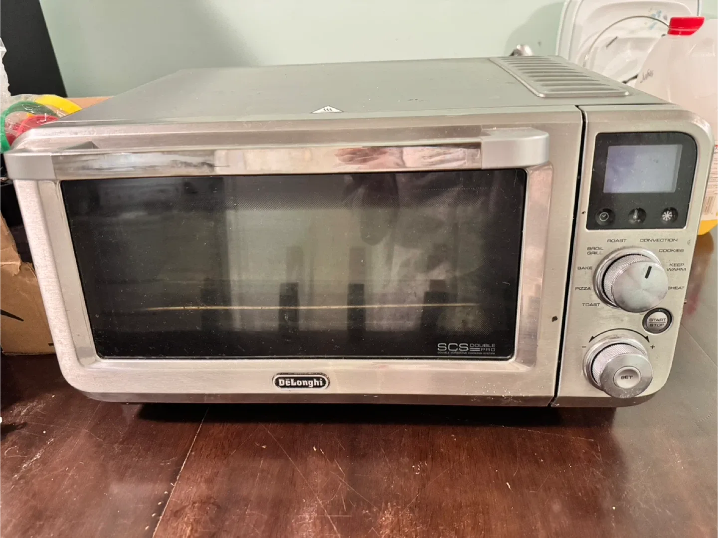 DeLonghi Toaster Oven thumbnail