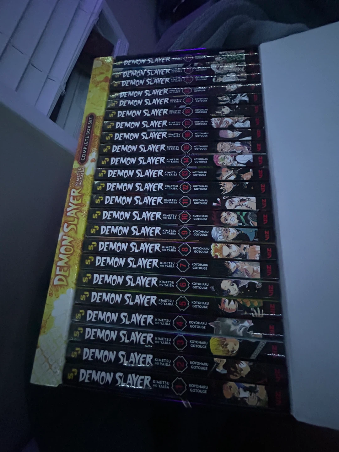 Demon Slayer Complete Box Set (Vol.1-23) - photo 3