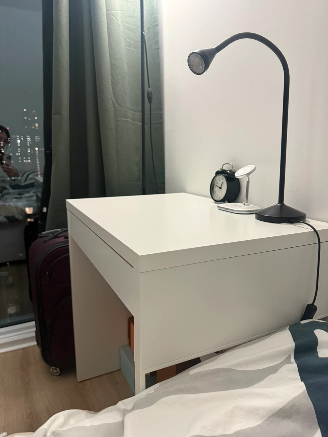 Ikea desk + free chair - photo 4