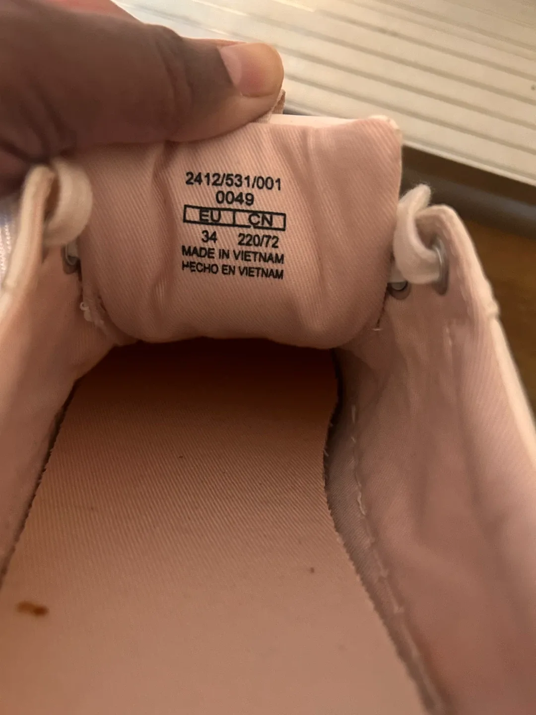 Zara Kids Girl's Sneakers - Size 34 image indicator(4)