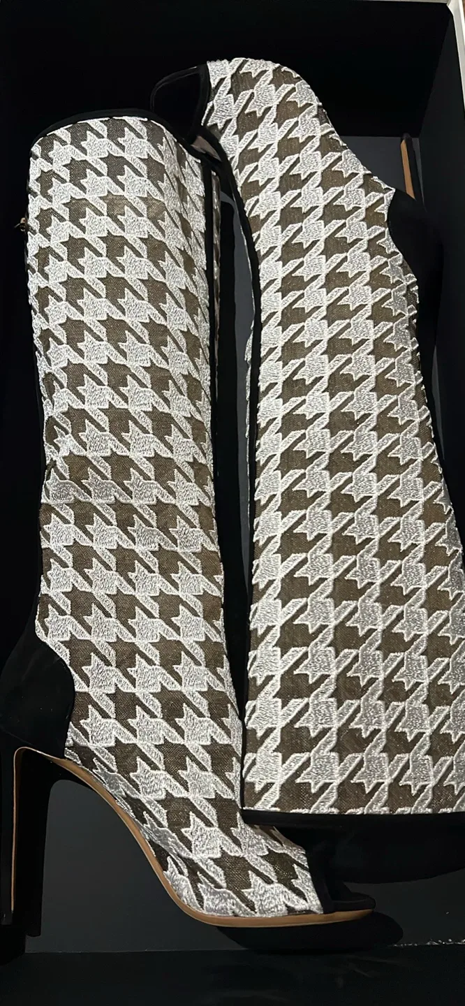 Nicholas Kirkwood Houndstooth Boots - Size 38.5 image indicator(7)