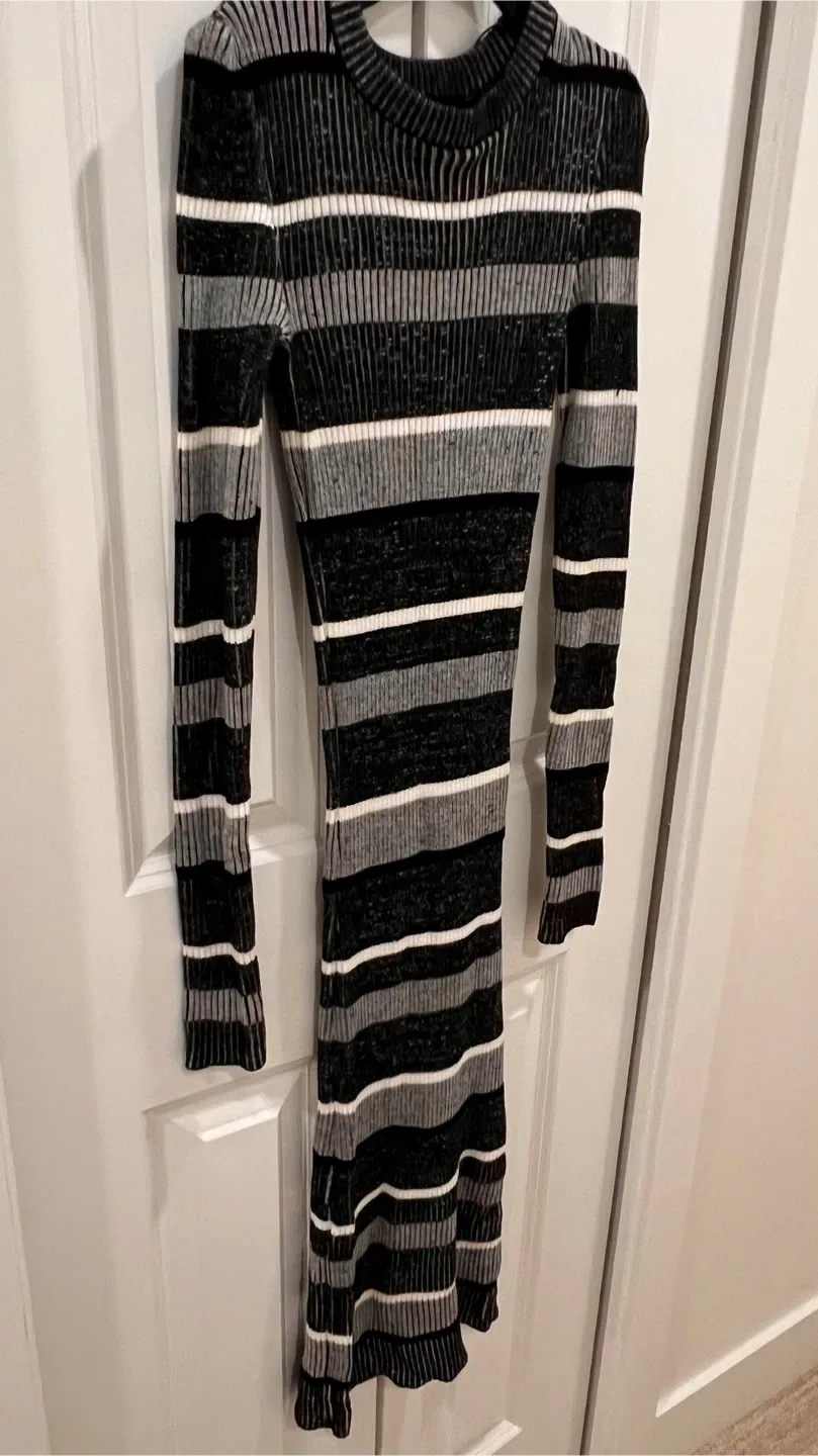 Stretchy Dress thumbnail