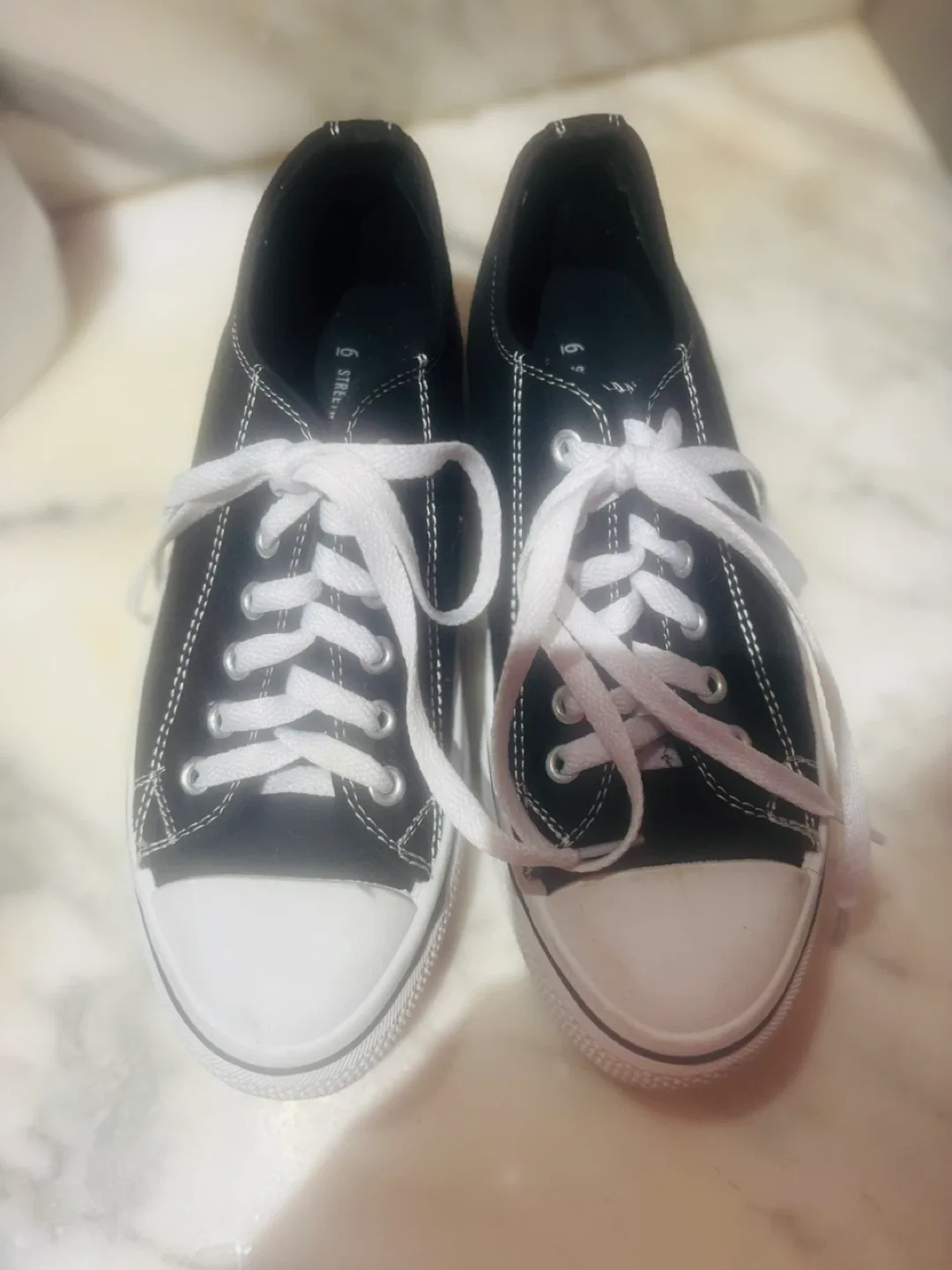 Black & White Platform Sneakers image indicator(2)