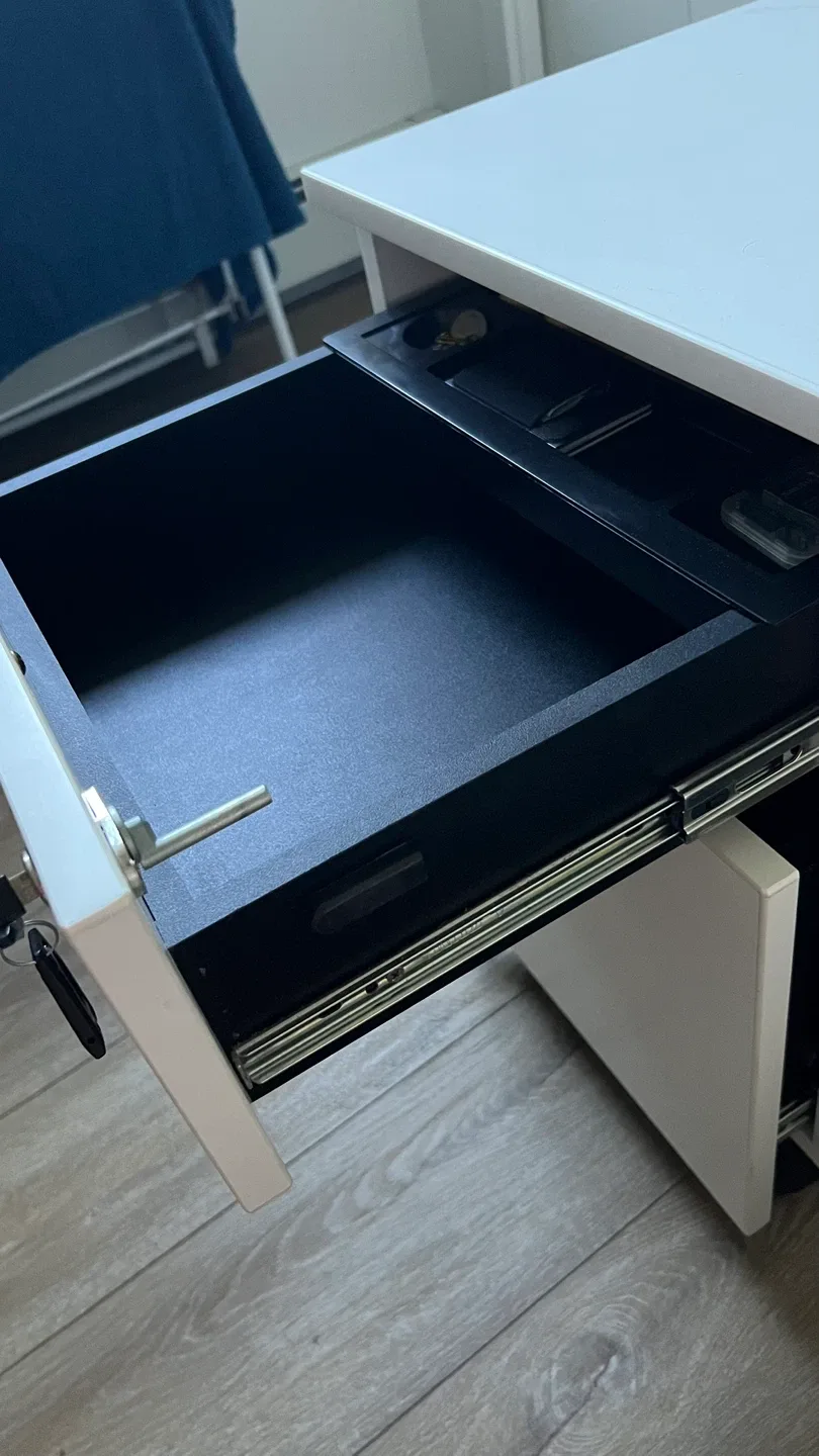 White Rolling File Cabinet - Like New! image indicator(3)