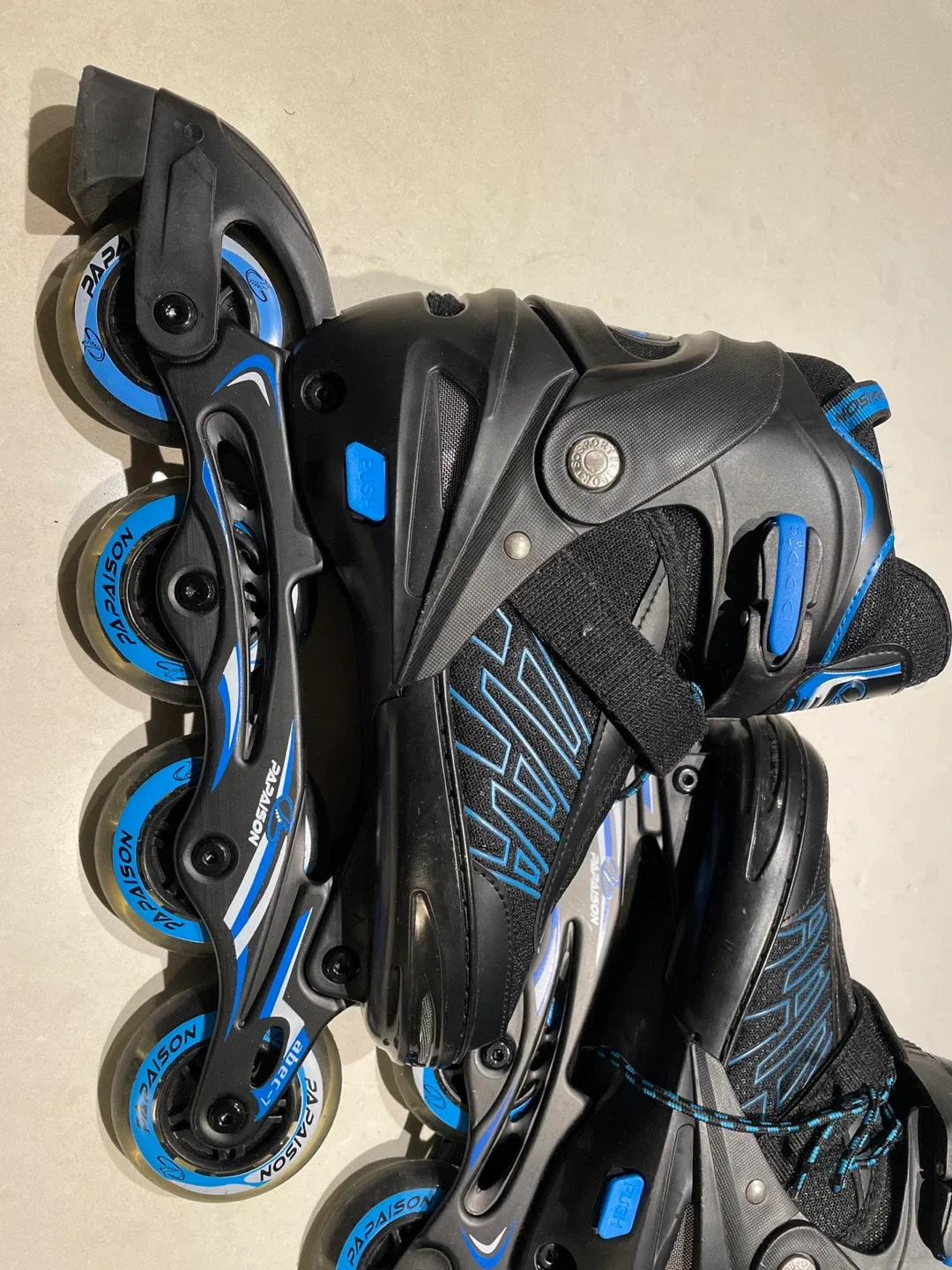 PAPAISON Inline Skates - Black & Blue image indicator(2)