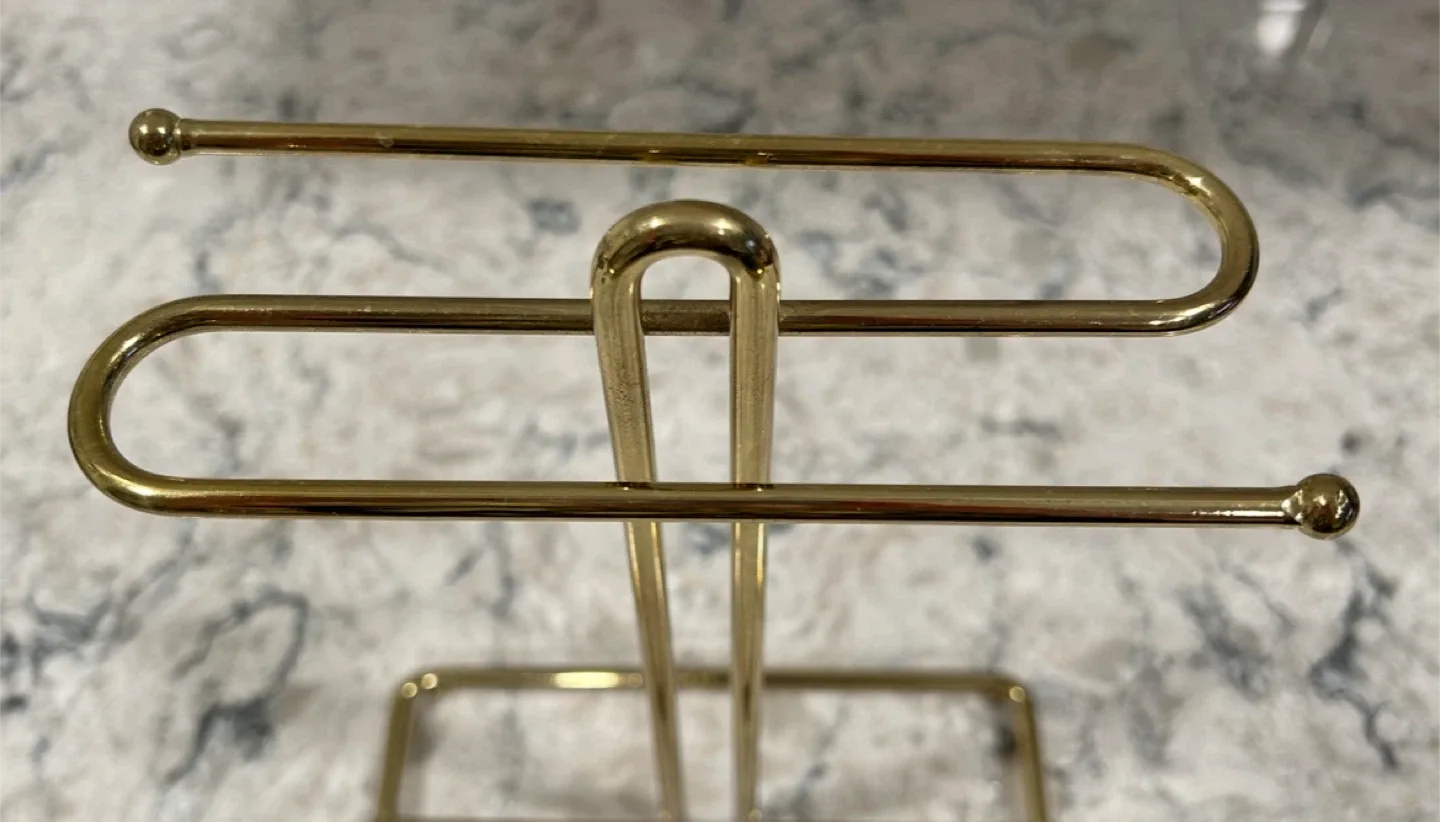 Gold Tone Towel Holder Stand image indicator(2)