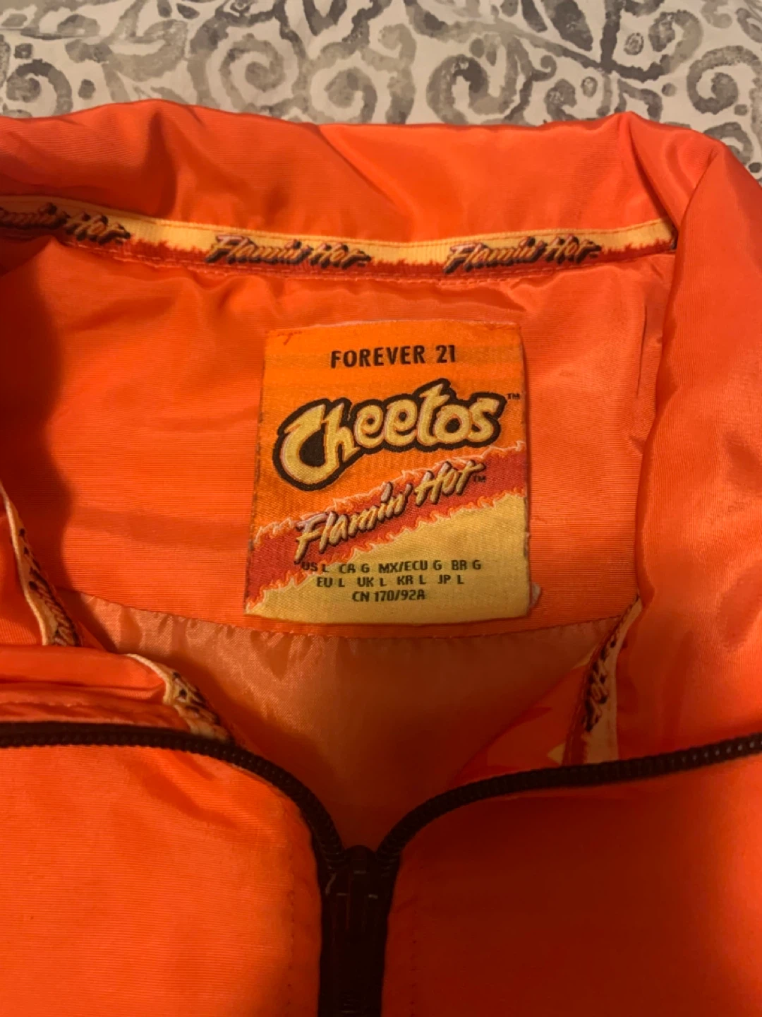 Forever 21 x Cheetos Flamin' Hot Jacket - photo 3