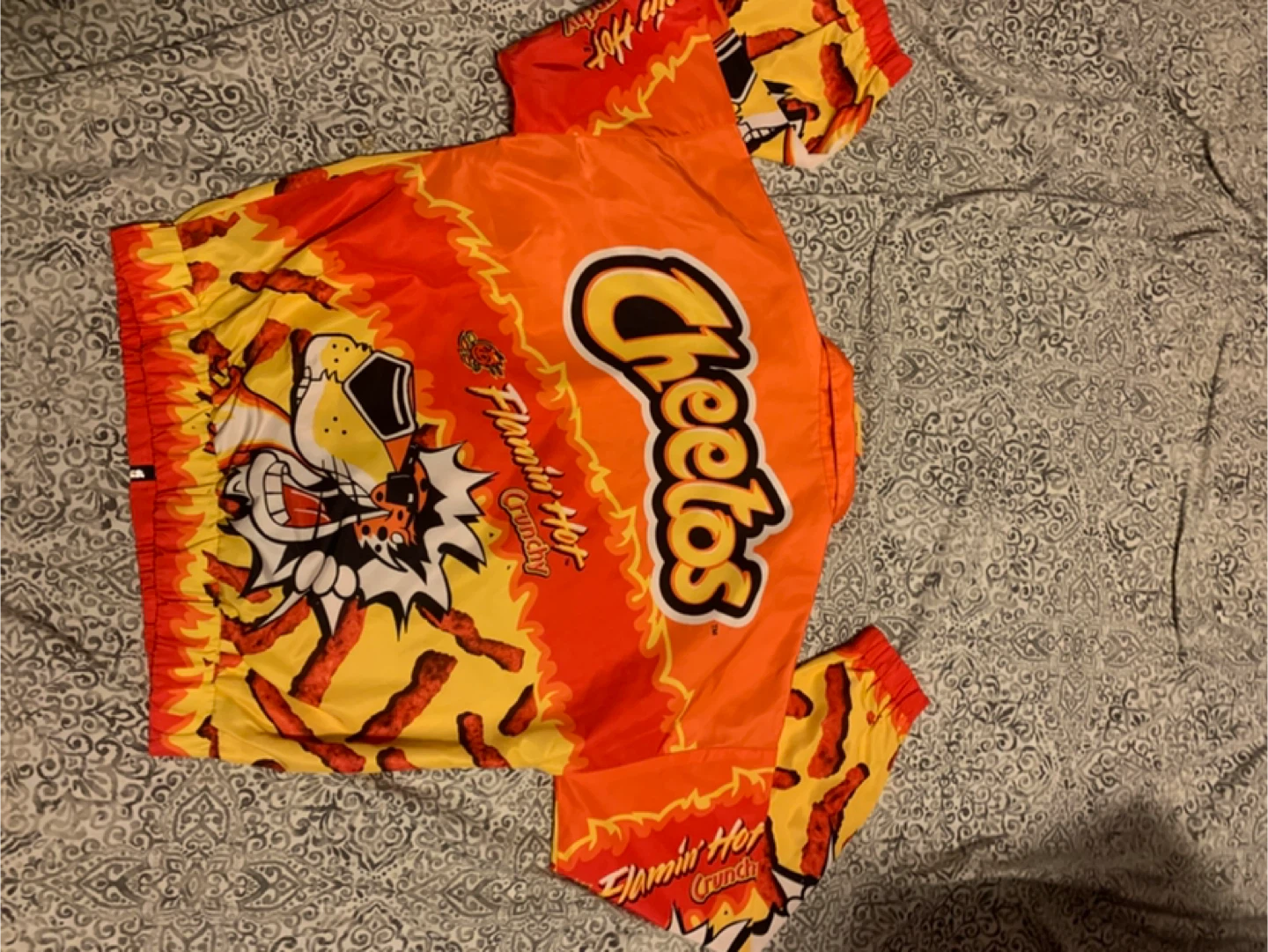 Forever 21 x Cheetos Flamin' Hot Jacket - photo 2