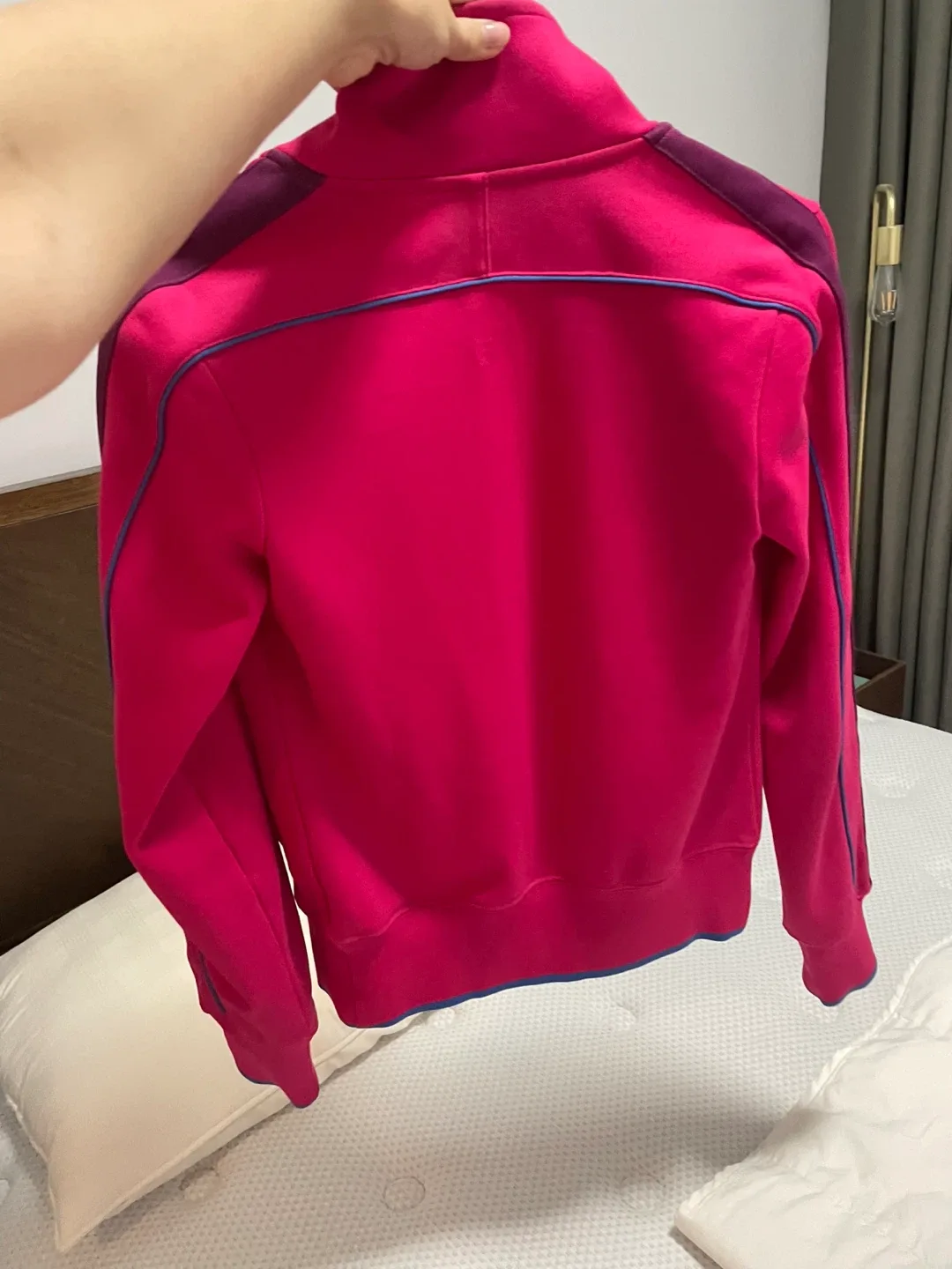 Nike Sportswear Jacket - Pink image indicator(2)