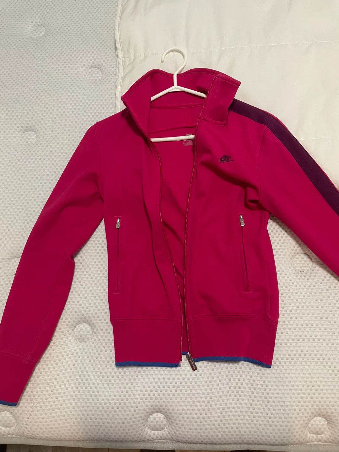 Nike Sportswear Jacket - Pink image indicator(3)