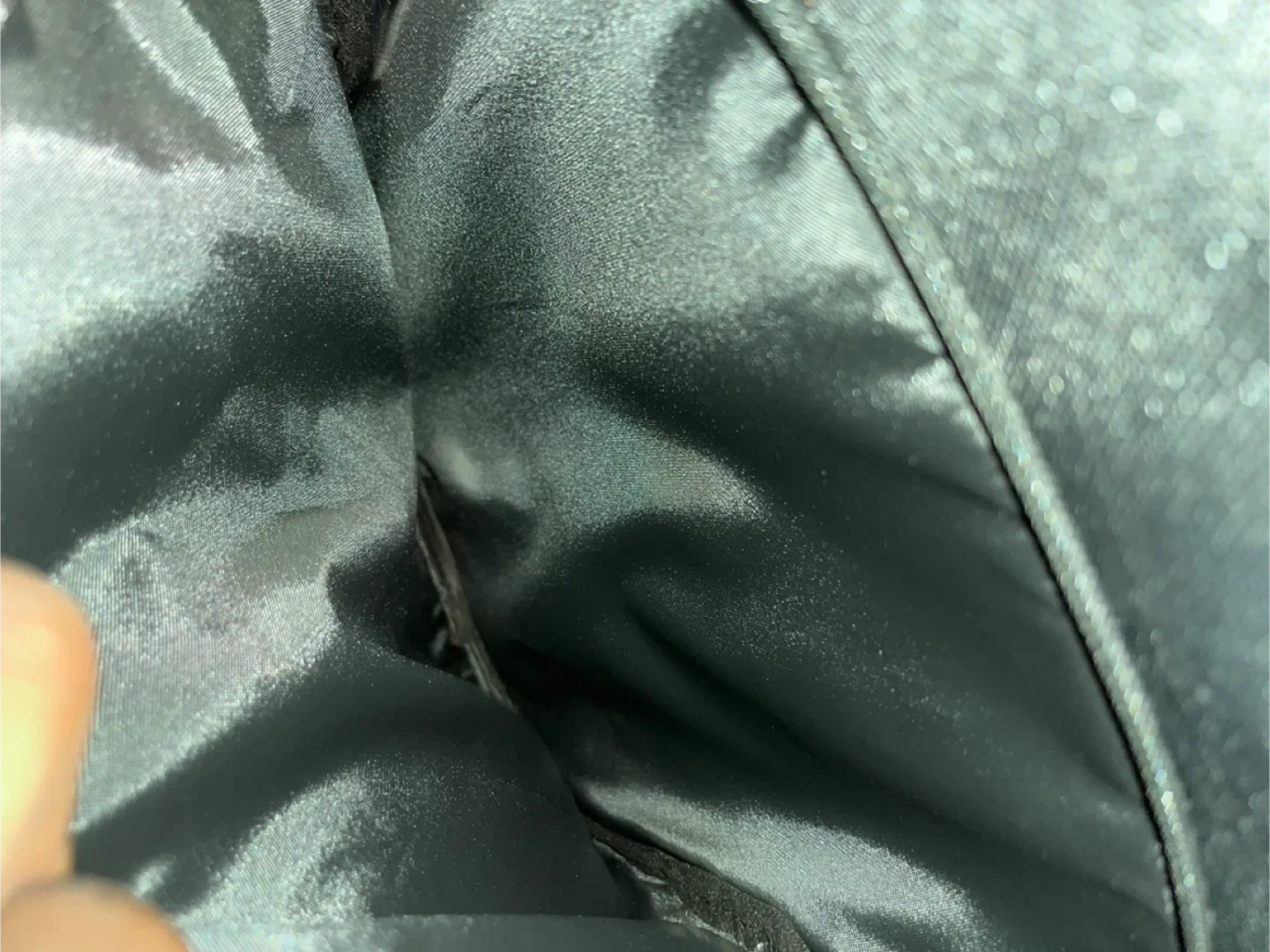 Black Backpack image indicator(3)