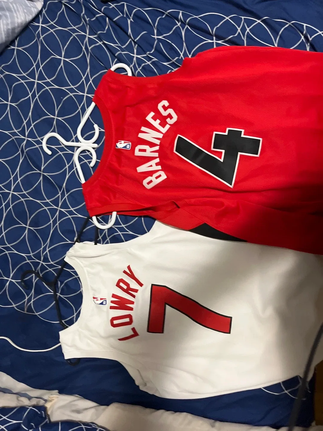 Nike NBA Raptors Jersey - Barnes #4 & Lowry #7 image indicator(2)