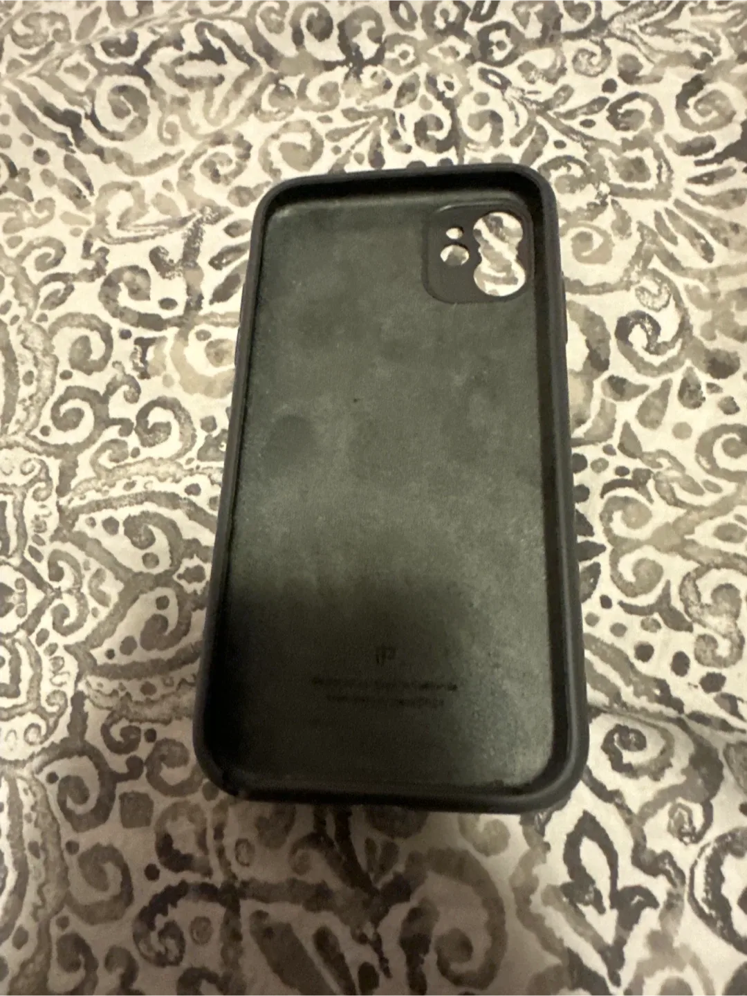 iPhone 11 Black Case image indicator(2)