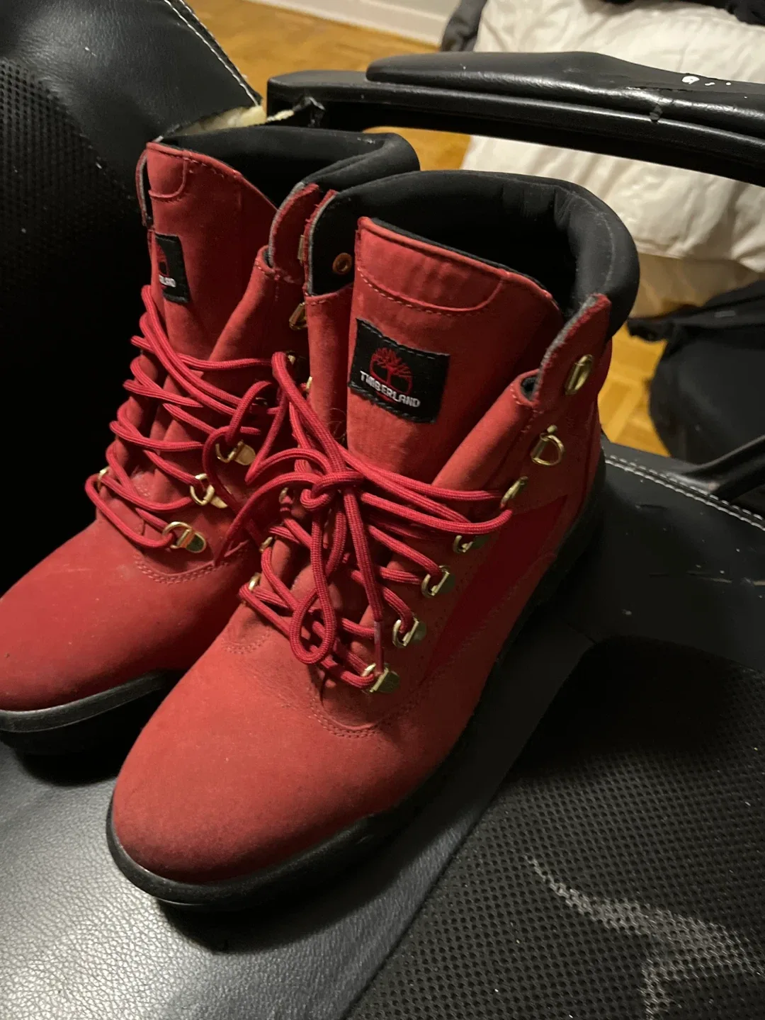 Timberland Red Boots image indicator(5)