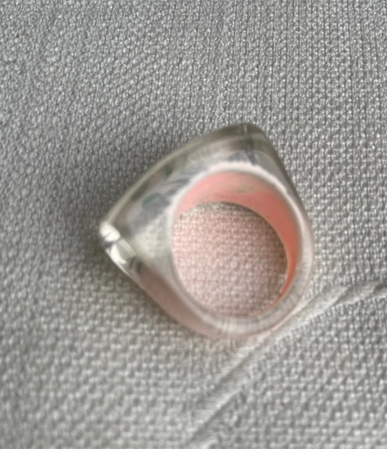 Chunky Clear Ring with Green Design image indicator(3)