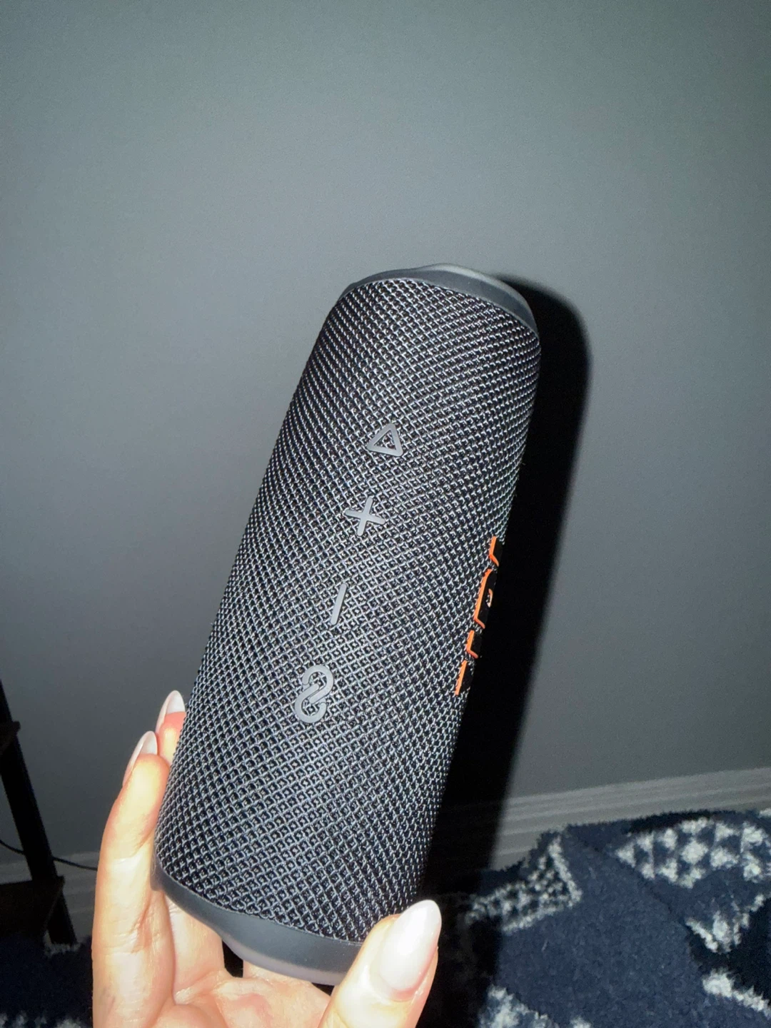 JBL Flip 6 Portable Bluetooth Speaker - photo 3