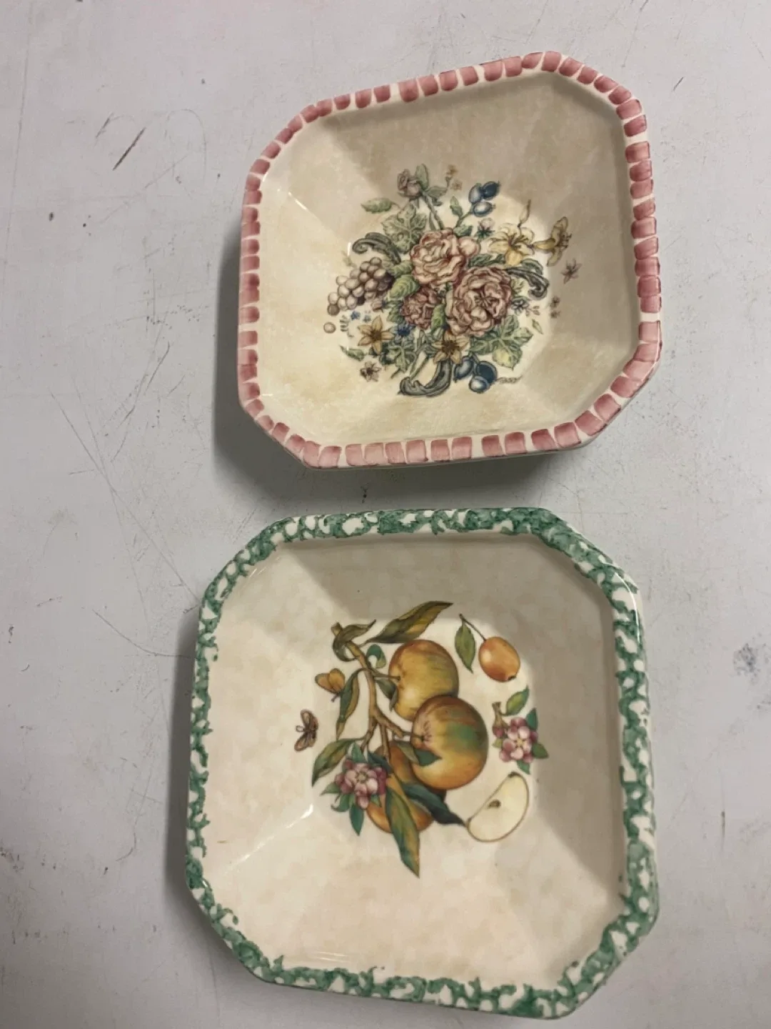 Made in Italy Large Nesting Bowls and image indicator(8)