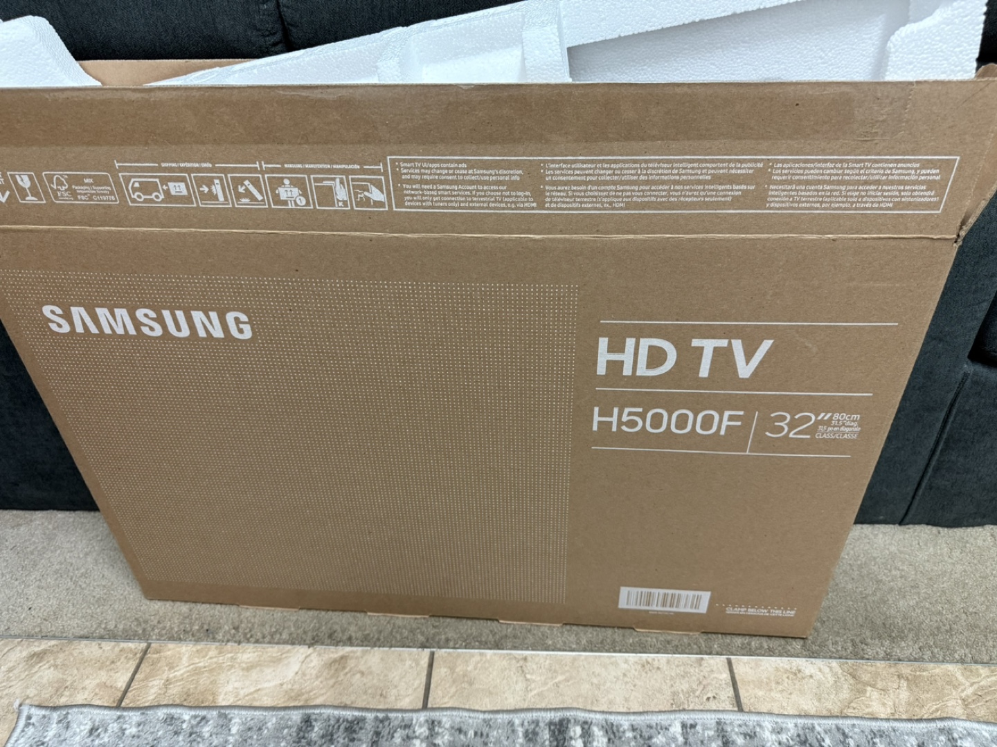 New Samsung H5000F 32" HD TV - photo 2