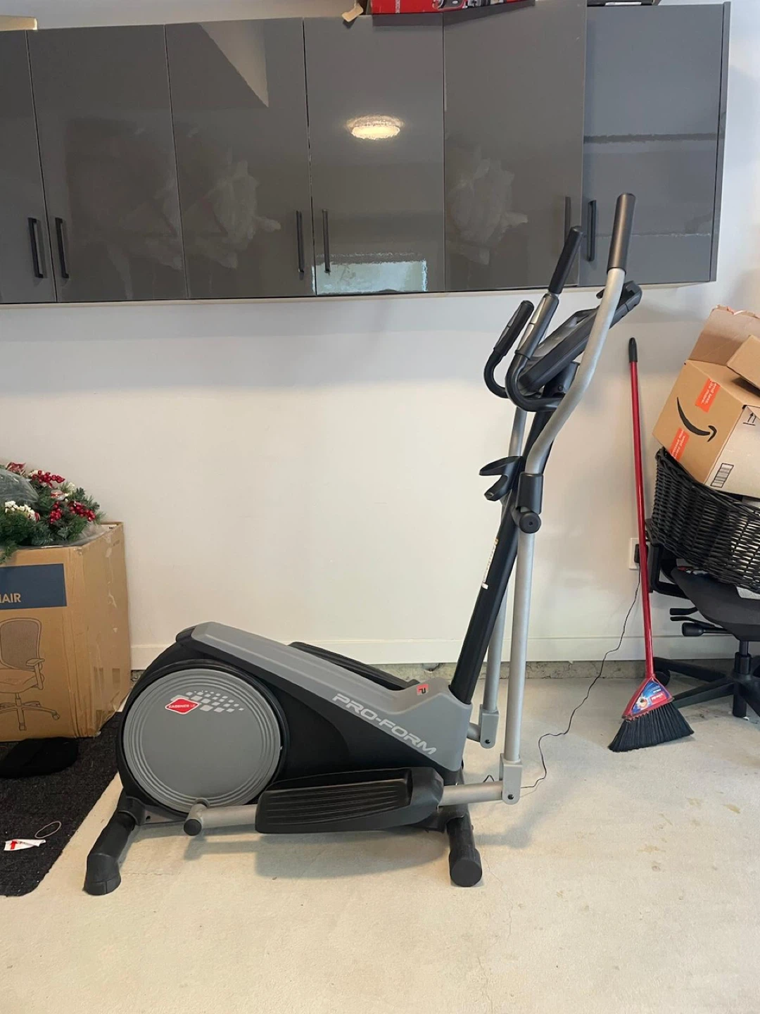 Pro-Form Elliptical Machine - photo 5