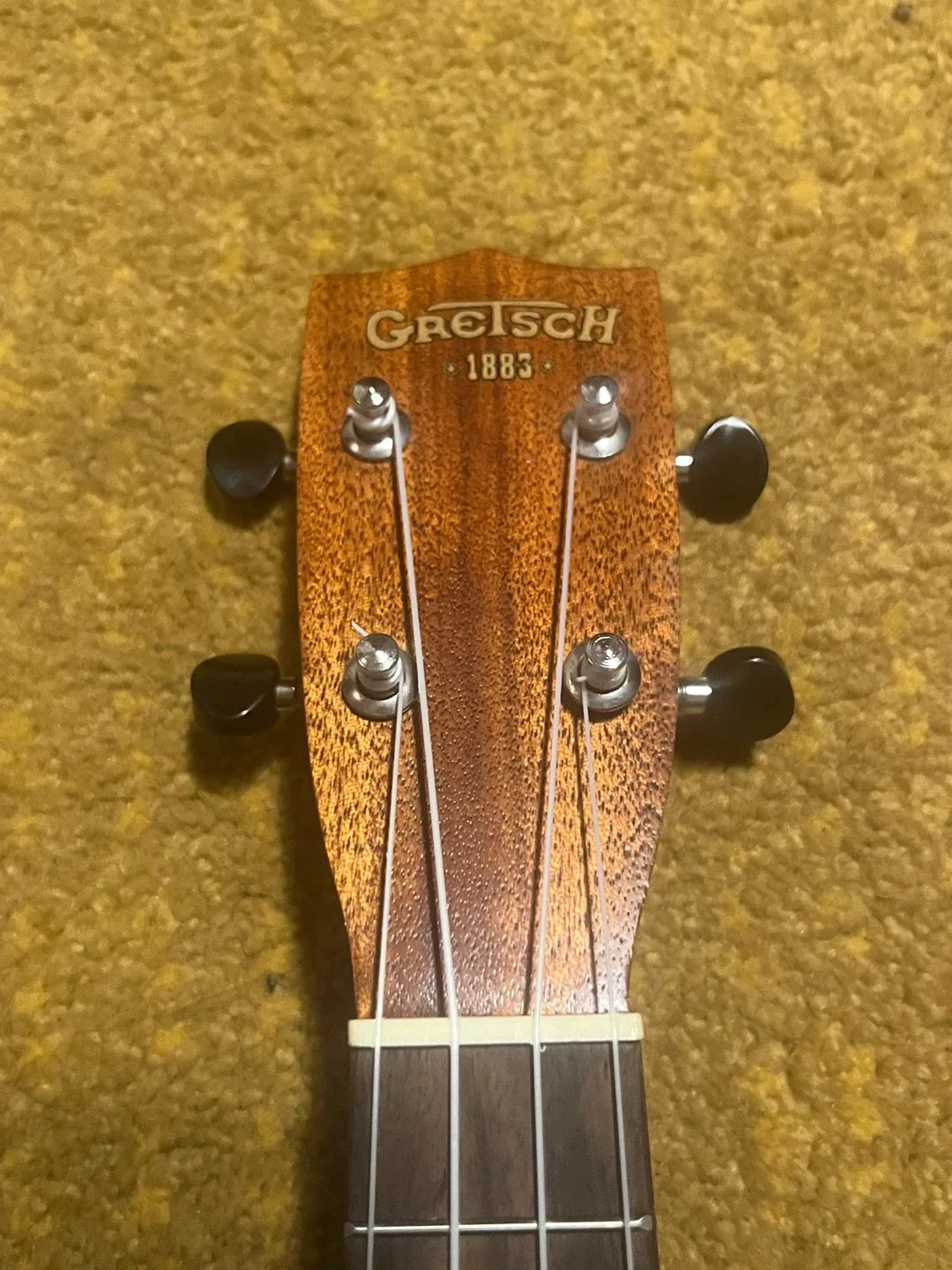 Gretsch Ukulele with Gig Bag image indicator(2)