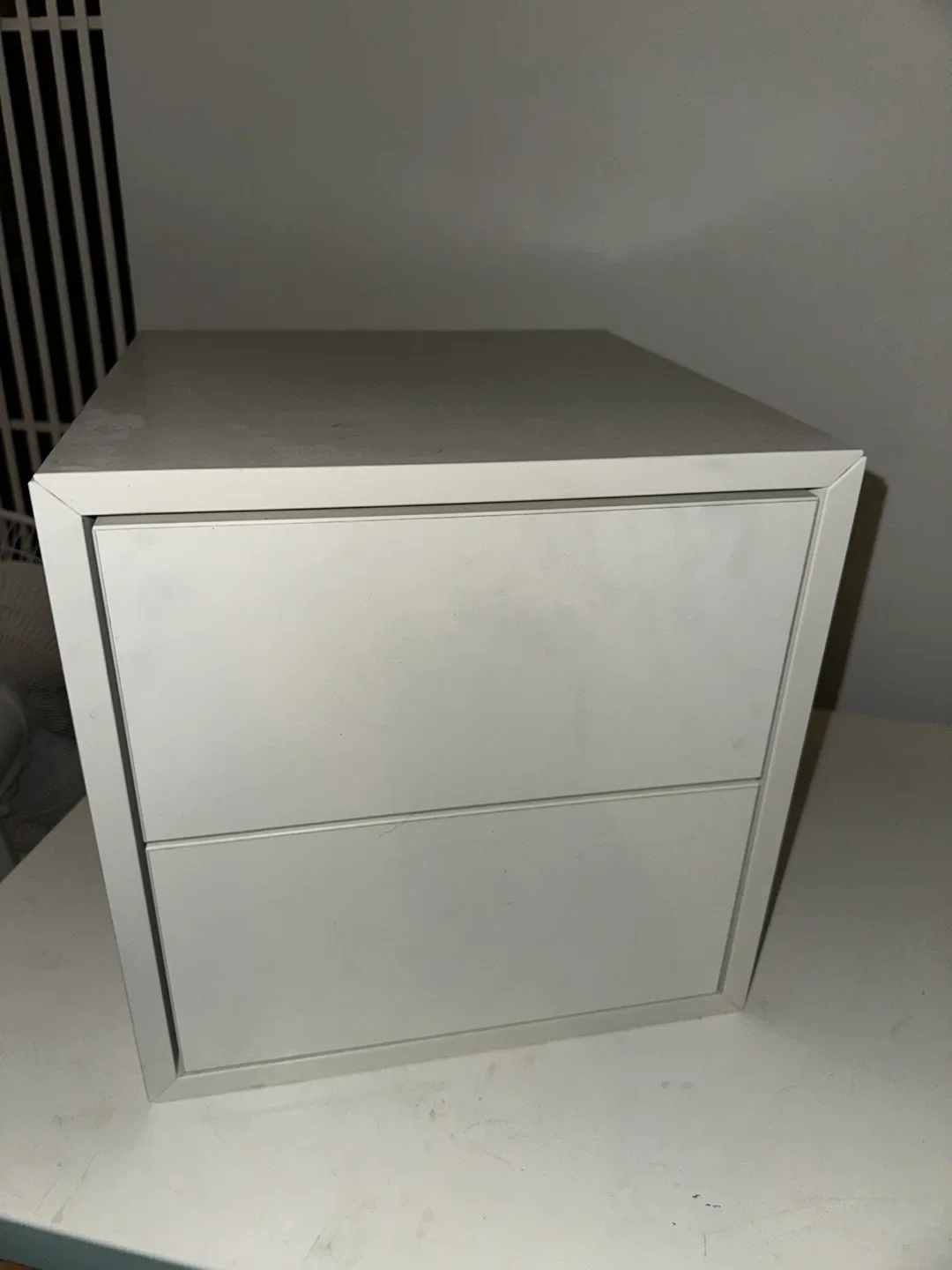 White Bedside Table with Drawers image indicator(5)
