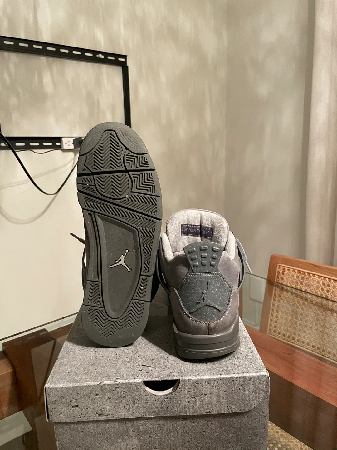 Jordan 4 wet cements (negotiable) image indicator(4)