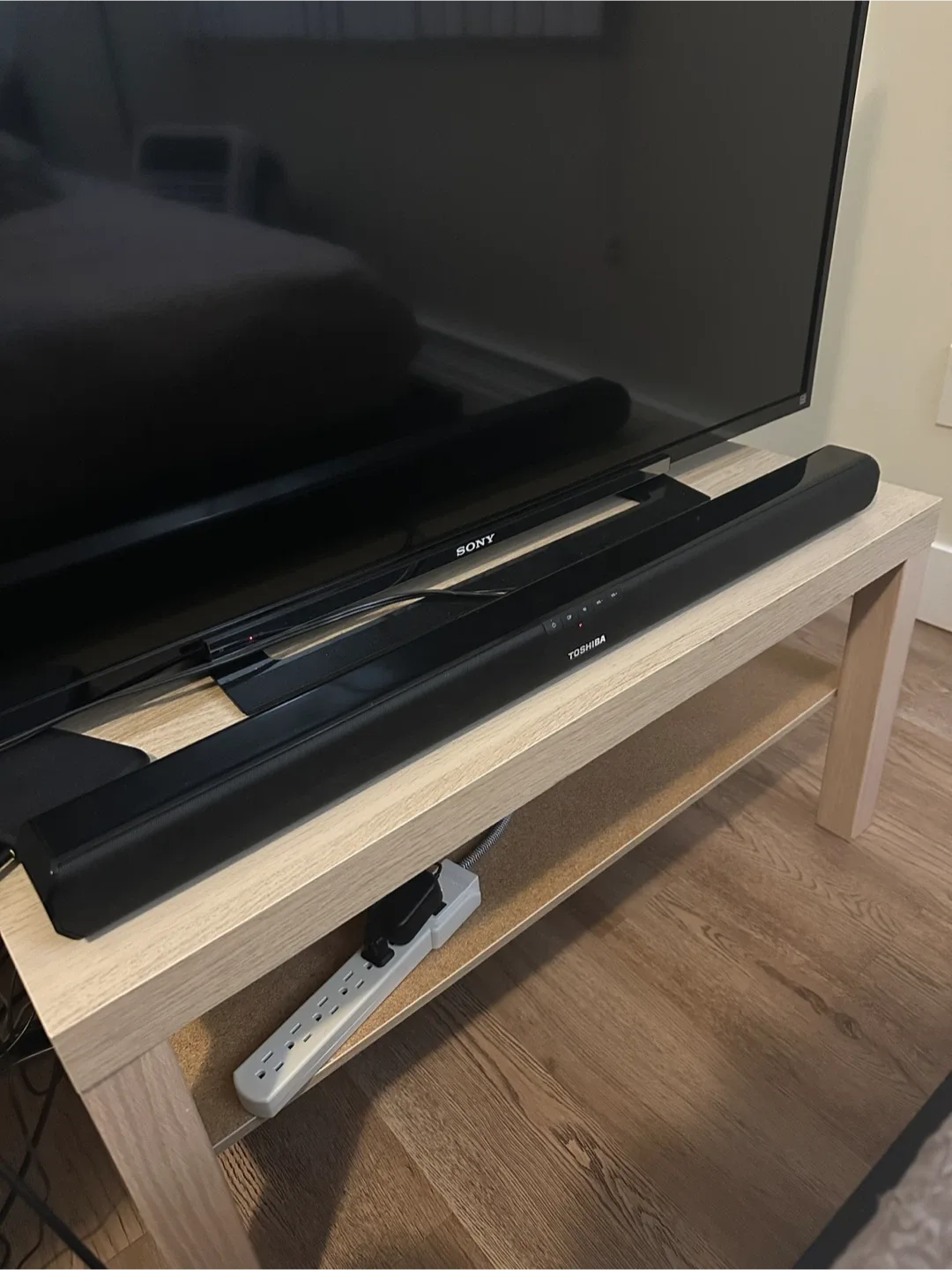 Toshiba Soundbar thumbnail