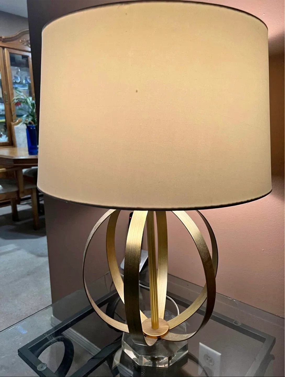 Table Lamp with Shade image indicator(3)