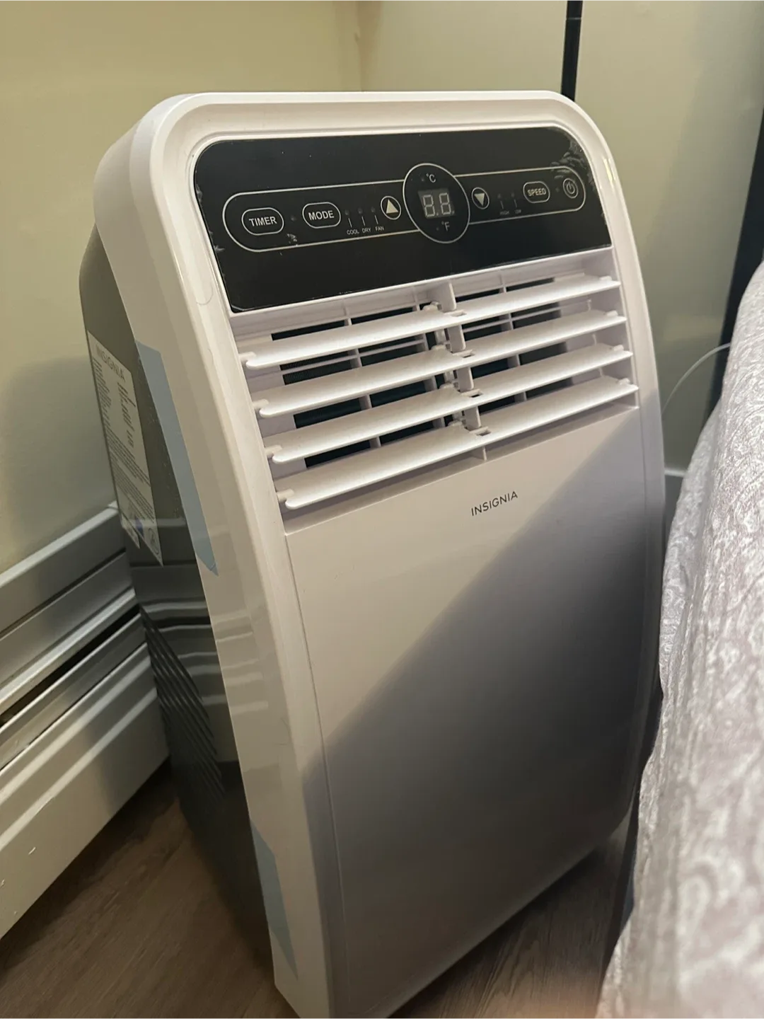 Insignia Portable Air Conditioner with remote thumbnail