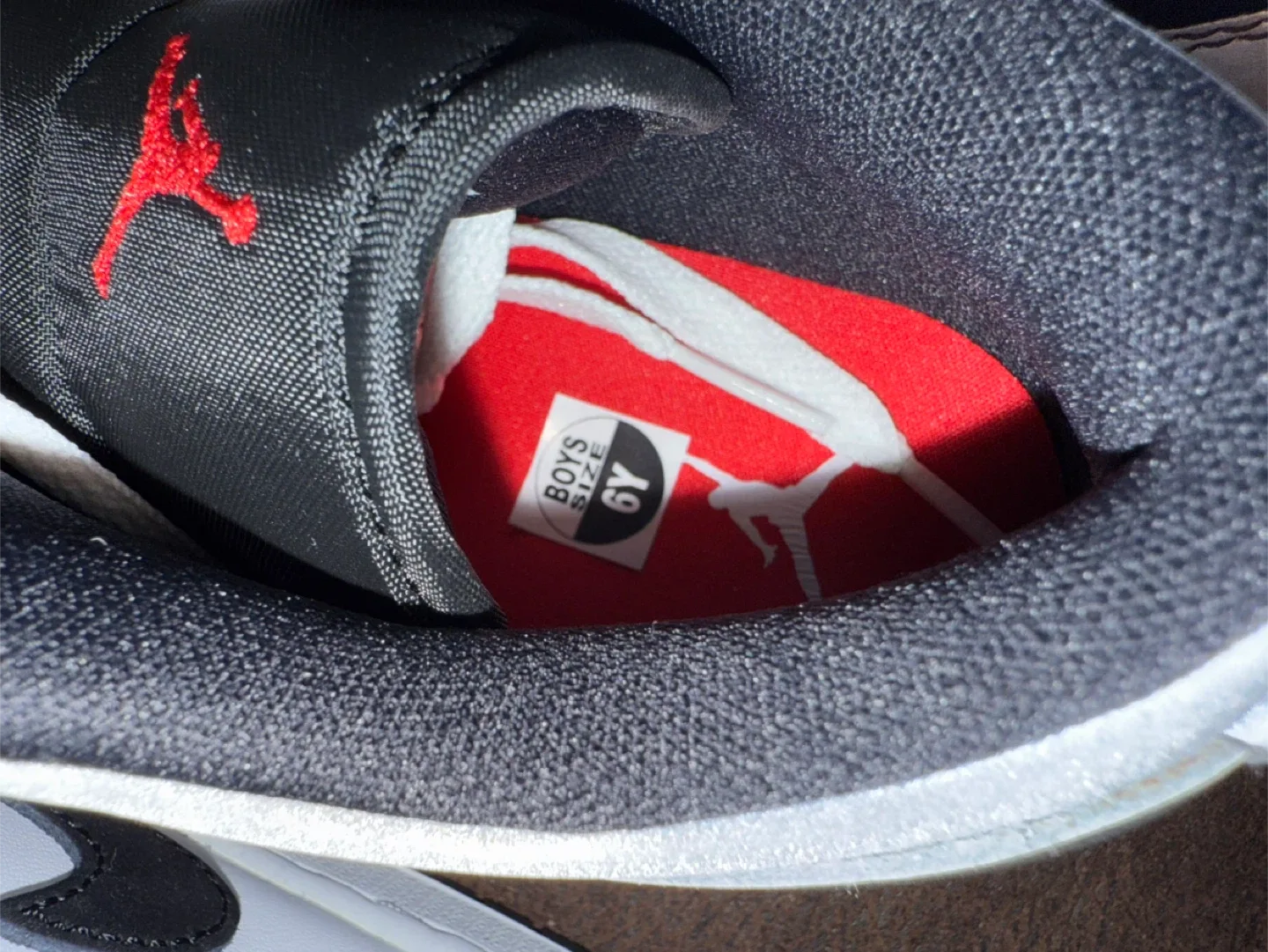 Nike Air Jordan 1 Low Black White Grey image indicator(6)