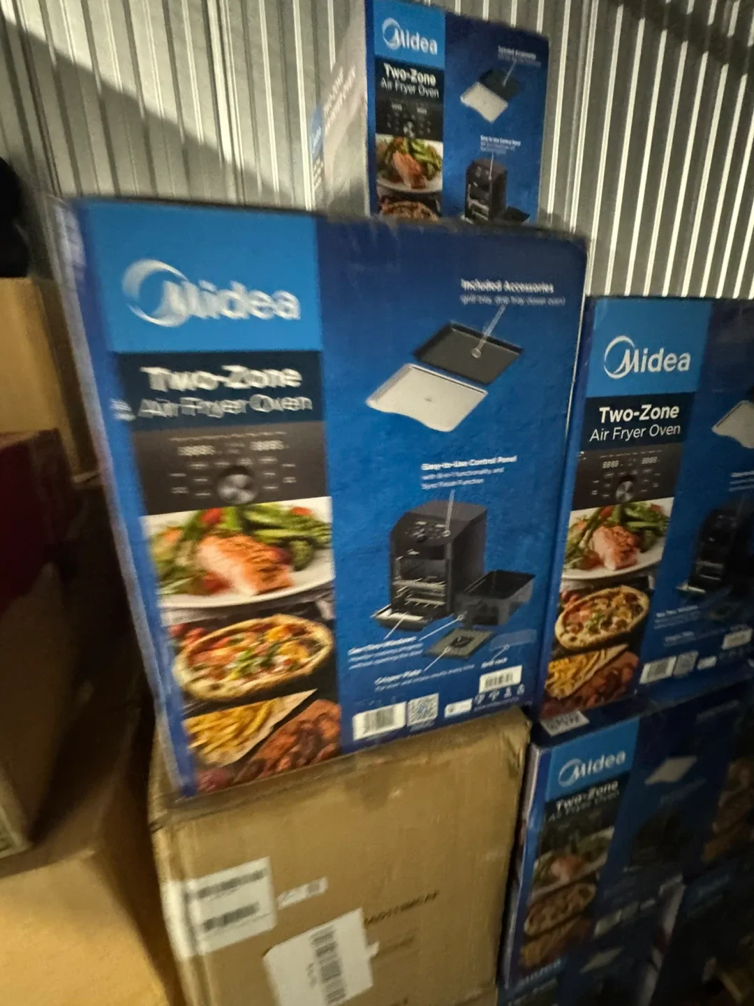 Midea Two-Zone Air Fryer Oven thumbnail