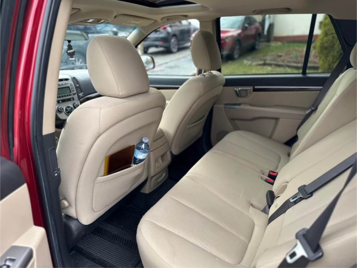 Hyundai Santa Fe SUV - photo 5