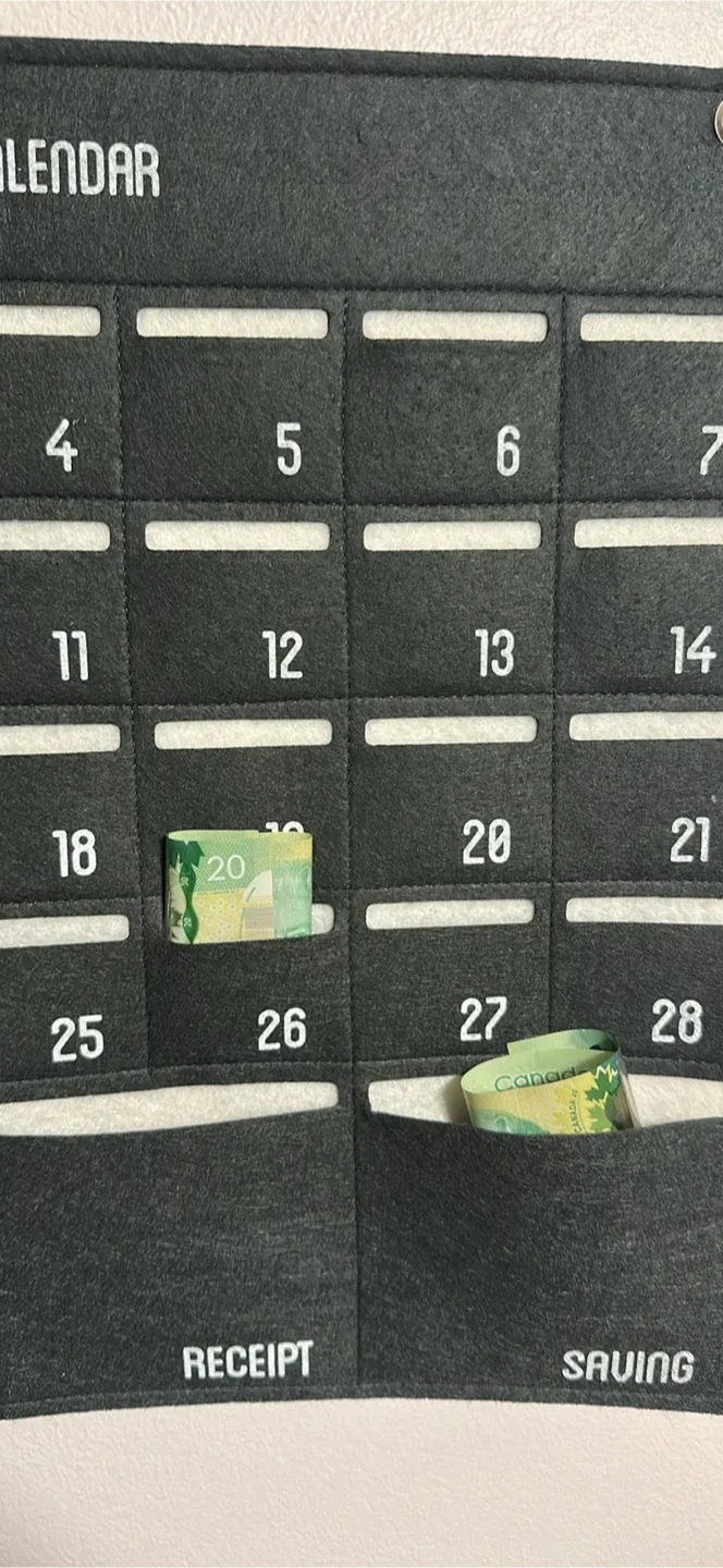Money saving calendar image indicator(2)