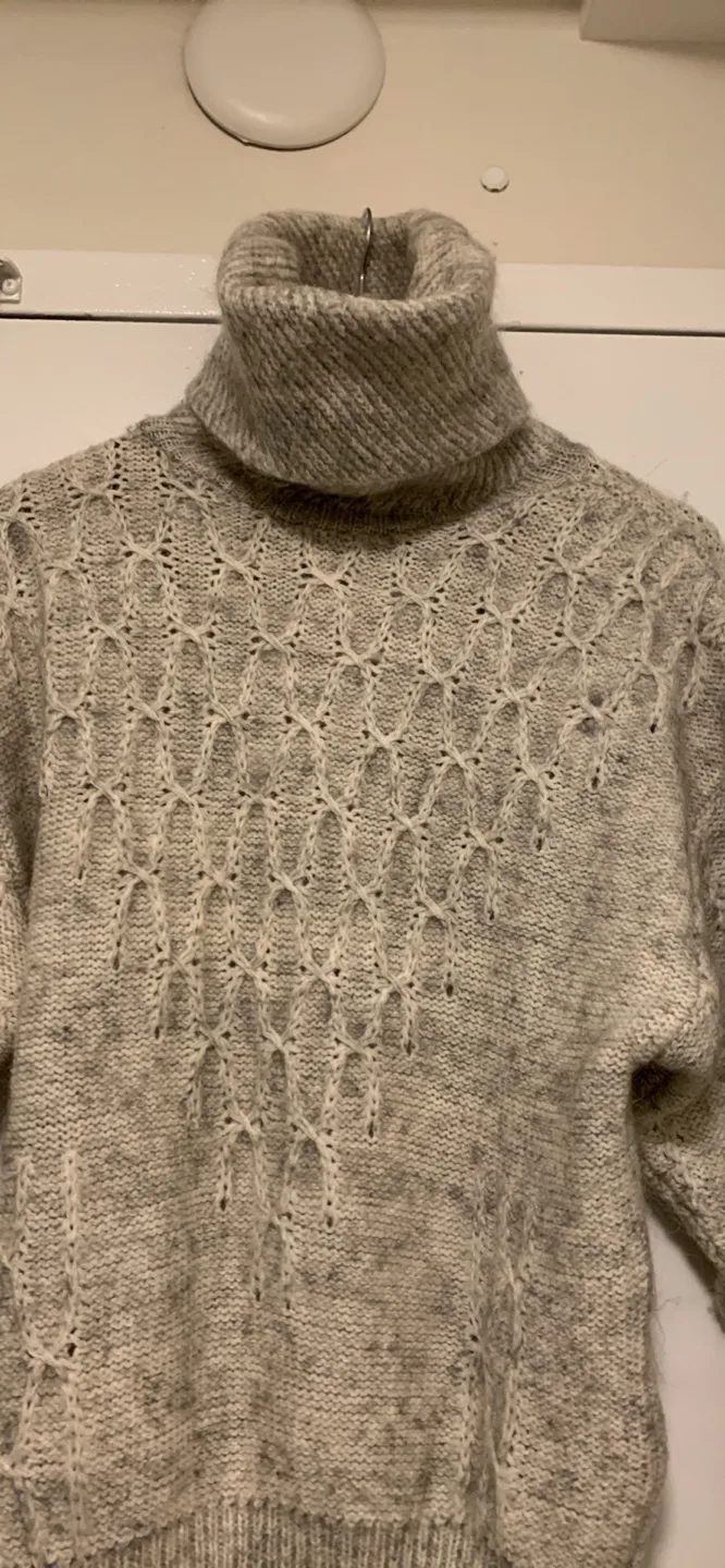 Mohair Beige Knit Turtleneck Sweater image indicator(4)