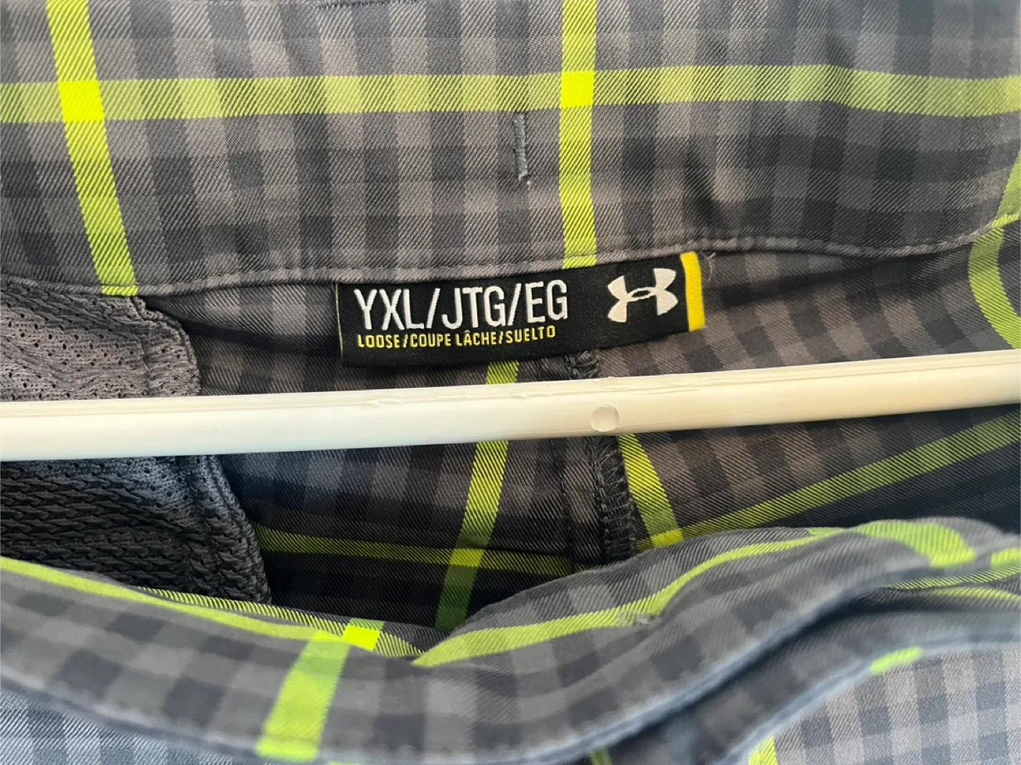 Under Armour YXL Plaid Shorts image indicator(2)