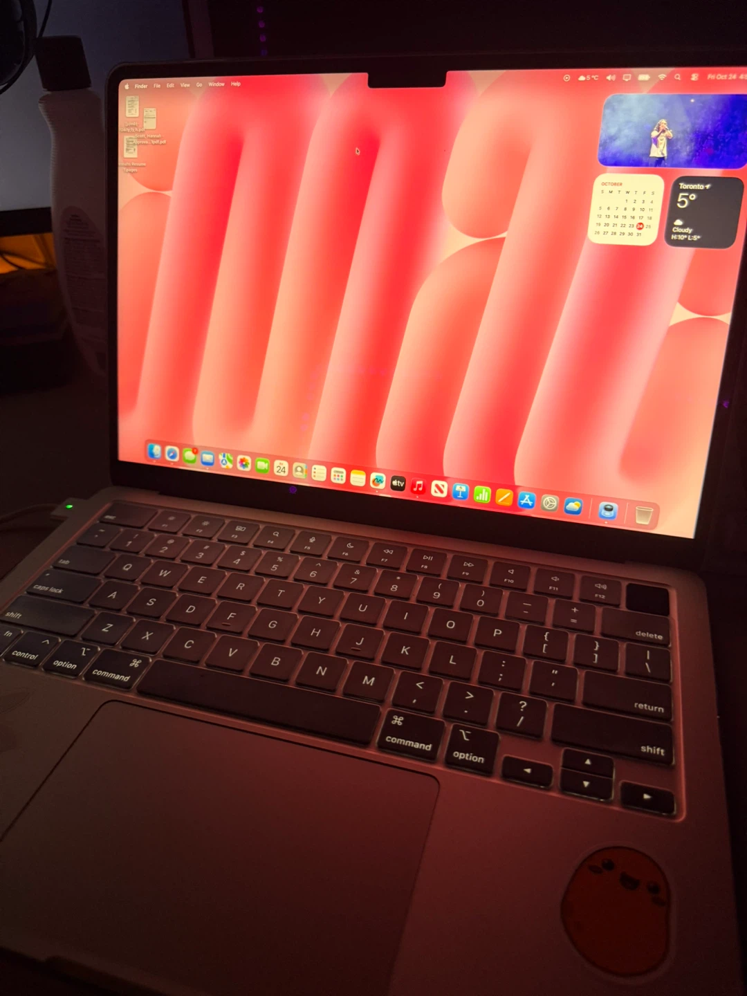 MacBook Air 13-inch M3, 8GB, 256GB SSD STARDUST