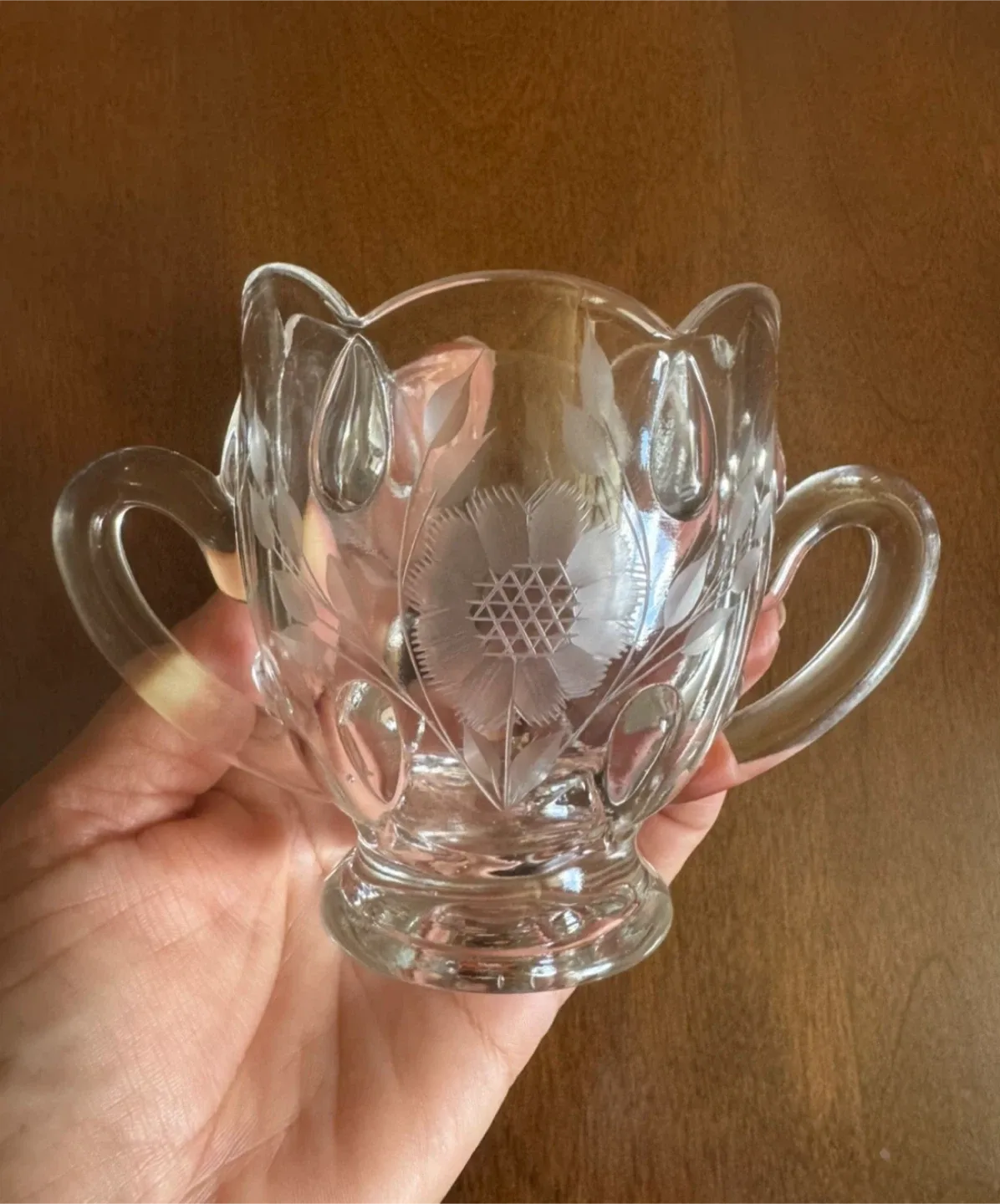 🥕Floral Etched Glass Sugar Bowl image indicator(3)