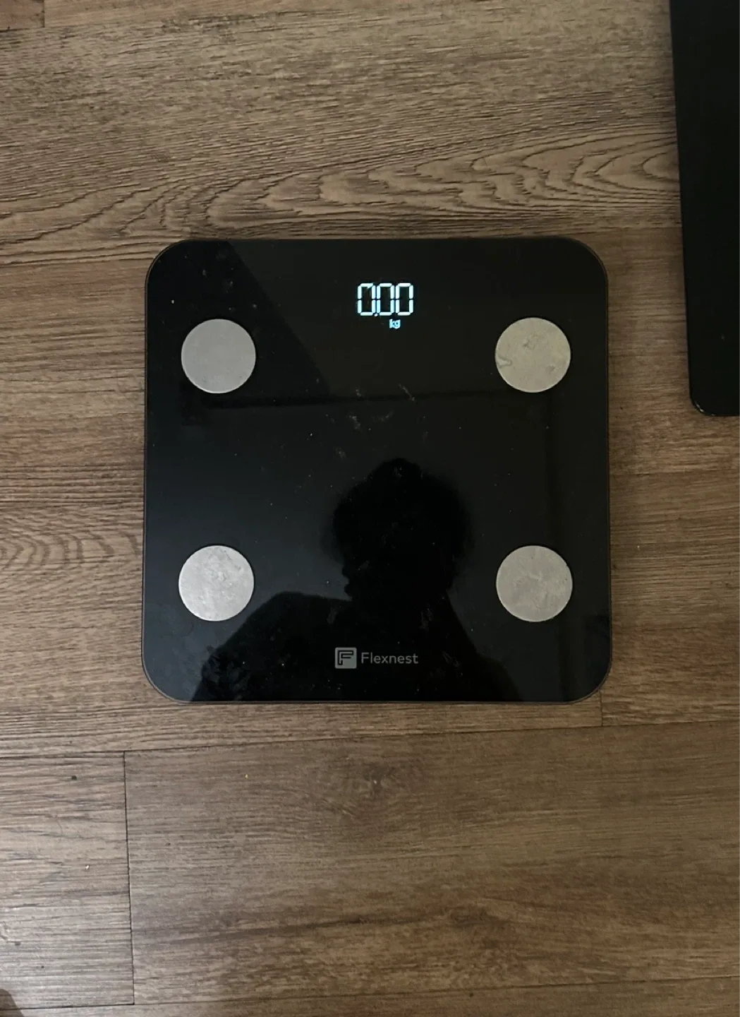 Weighing Scale - Smart Body Scale thumbnail