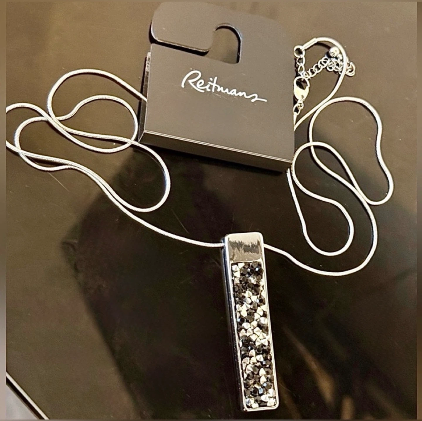 BNWT Silver Tone Necklace - Faux Stone Druzy Pendant - photo 3