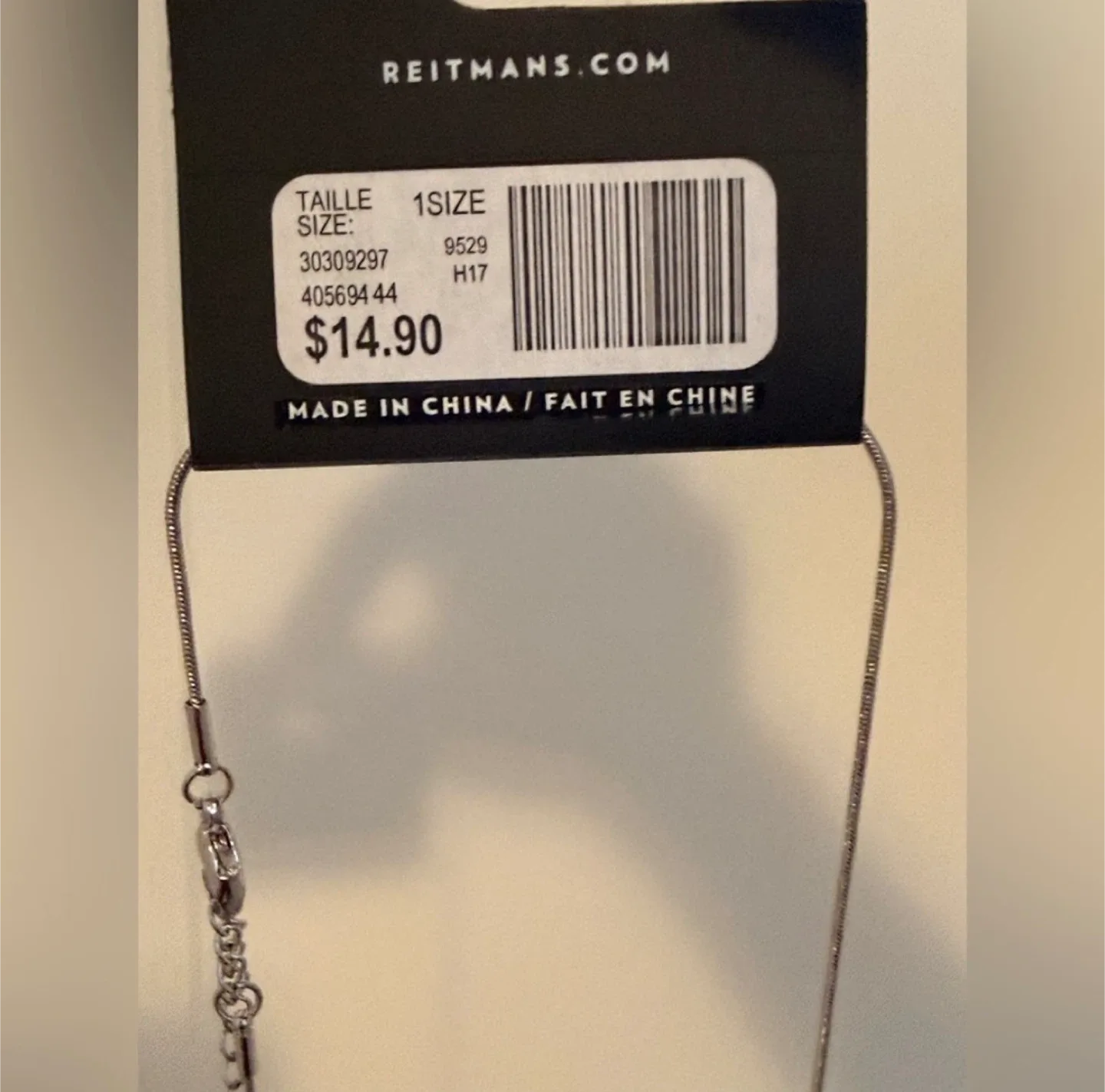 BNWT Silver Tone Necklace - Faux Stone Druzy Pendant image indicator(8)