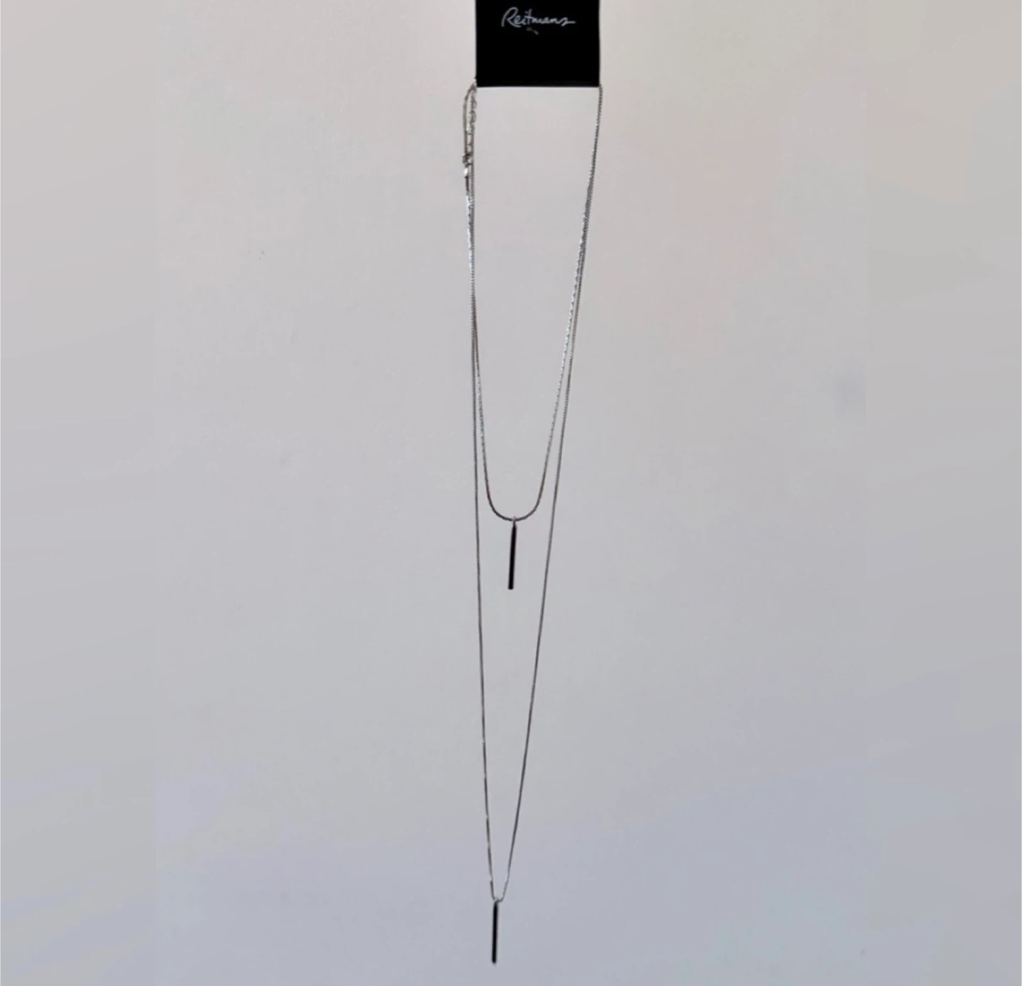 BNWT Silver Tone Long Chain Layered Necklace