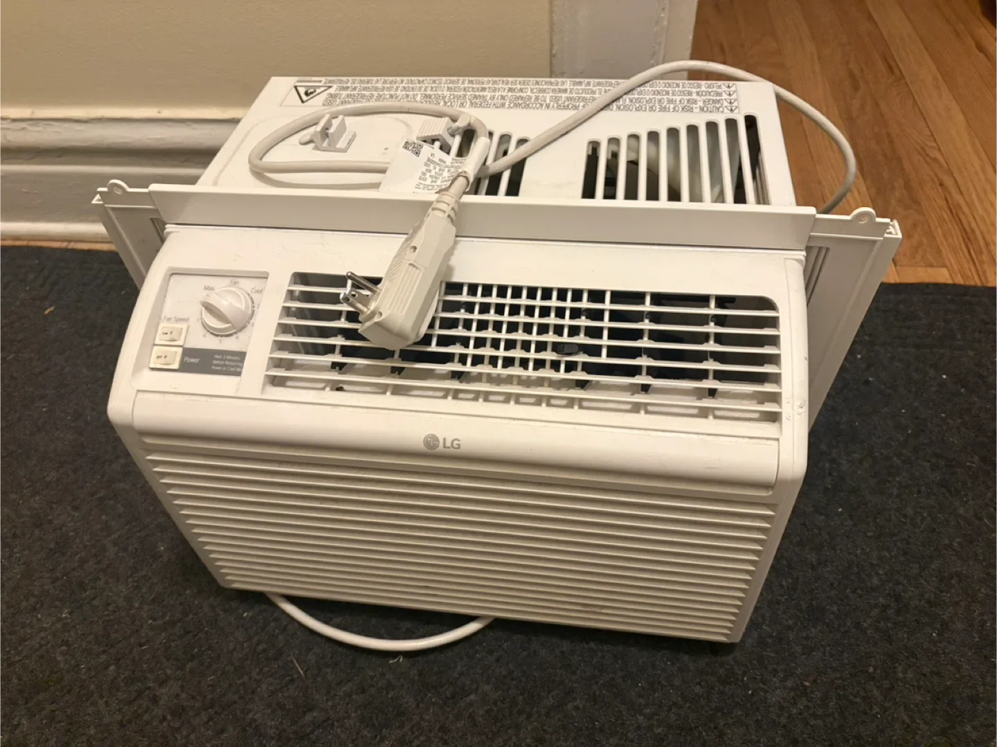 LG Window Air Conditioner image indicator(2)